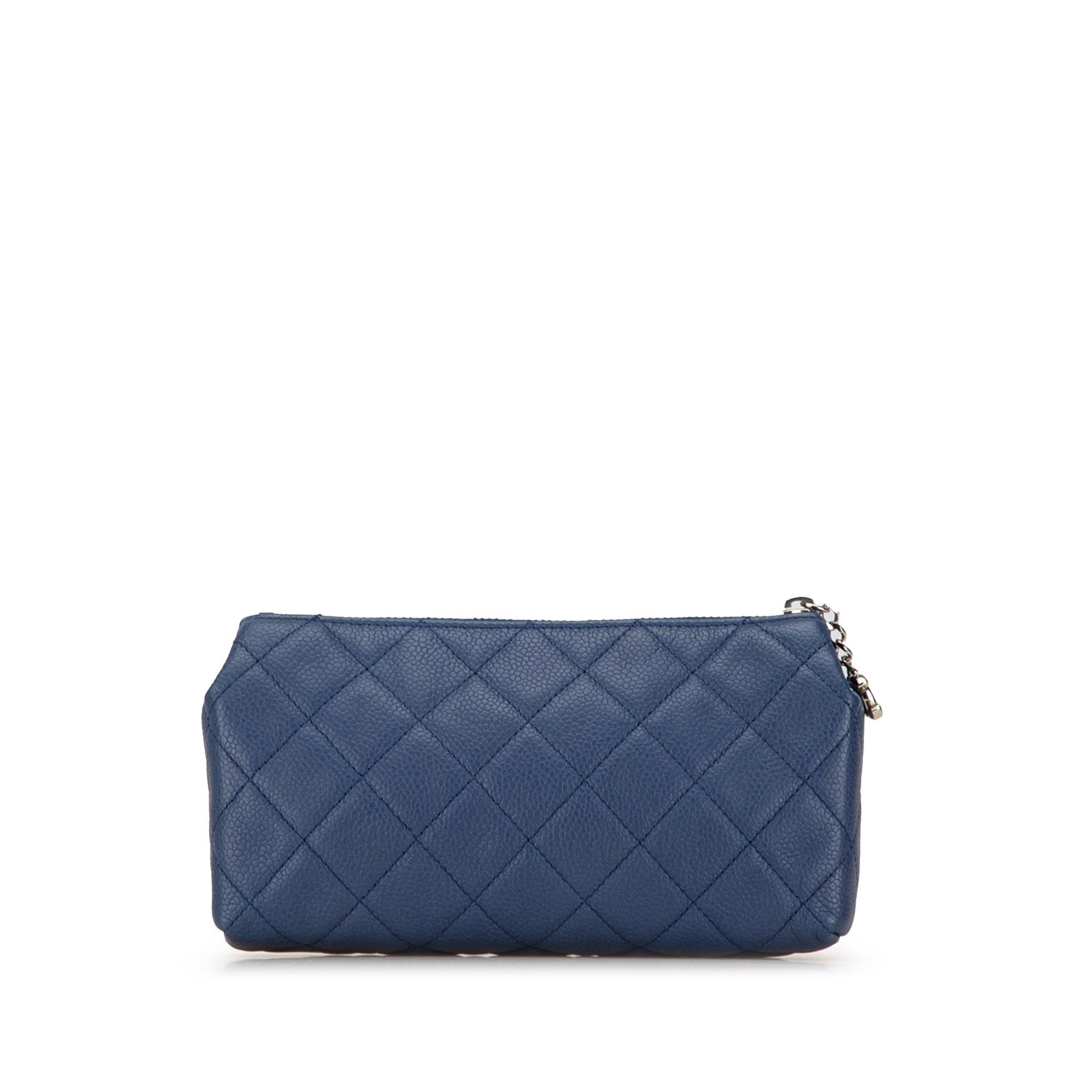 Chanel Quilted Caviar SHG-Q8nLiP Handbag