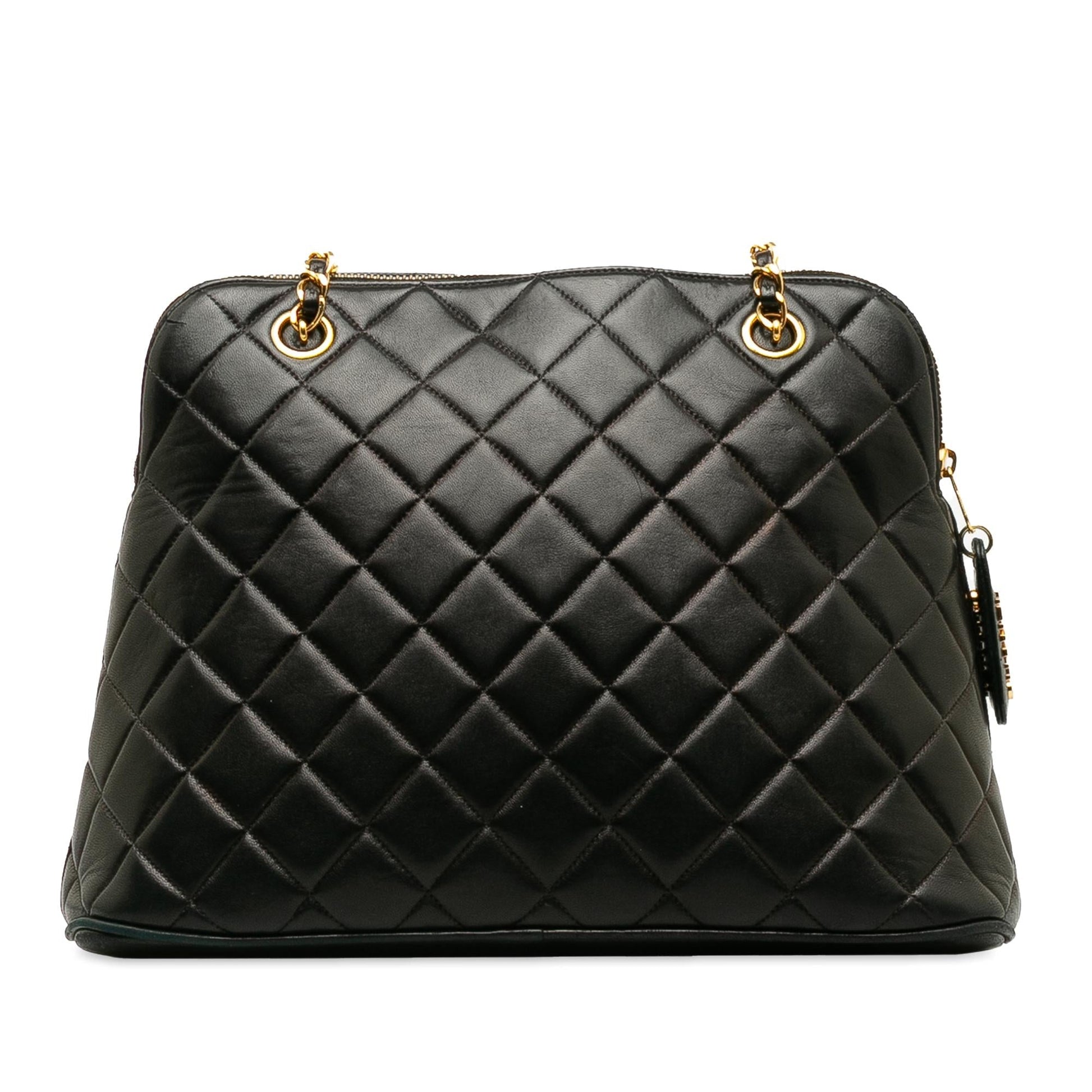 Chanel Quilted Lambskin Dome SHG-BDgoe5 Shoulder Bag