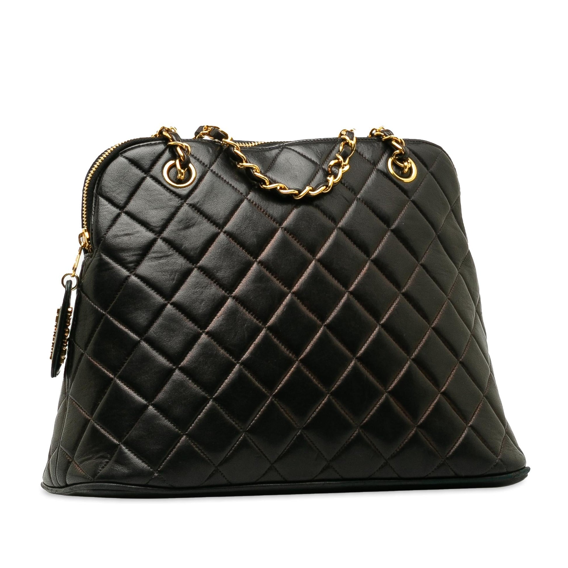 Chanel Quilted Lambskin Dome SHG-BDgoe5 Shoulder Bag