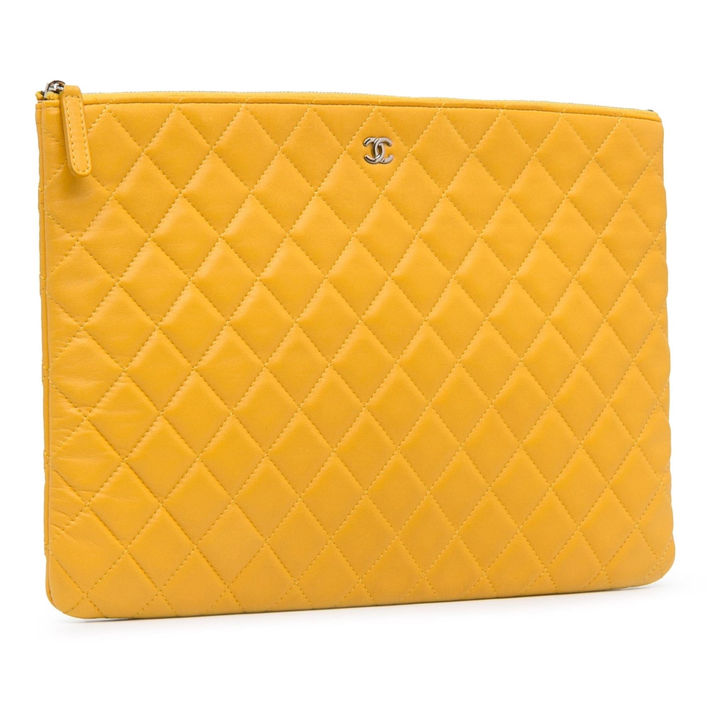 Chanel Quilted Lambskin O SHG-d1f50a Clutch Bag