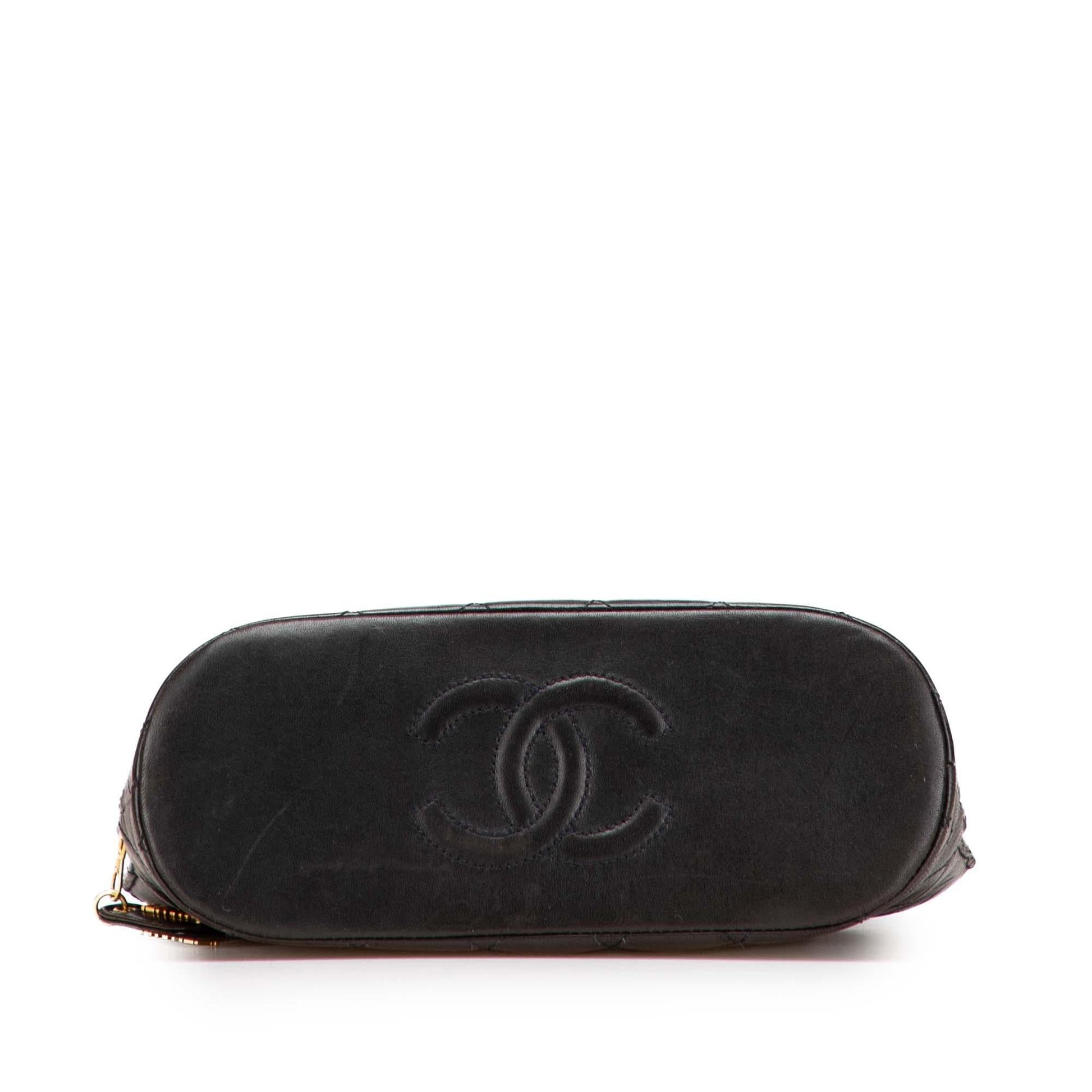 Chanel Quilted Lambskin Shoulder Bag Bag 4