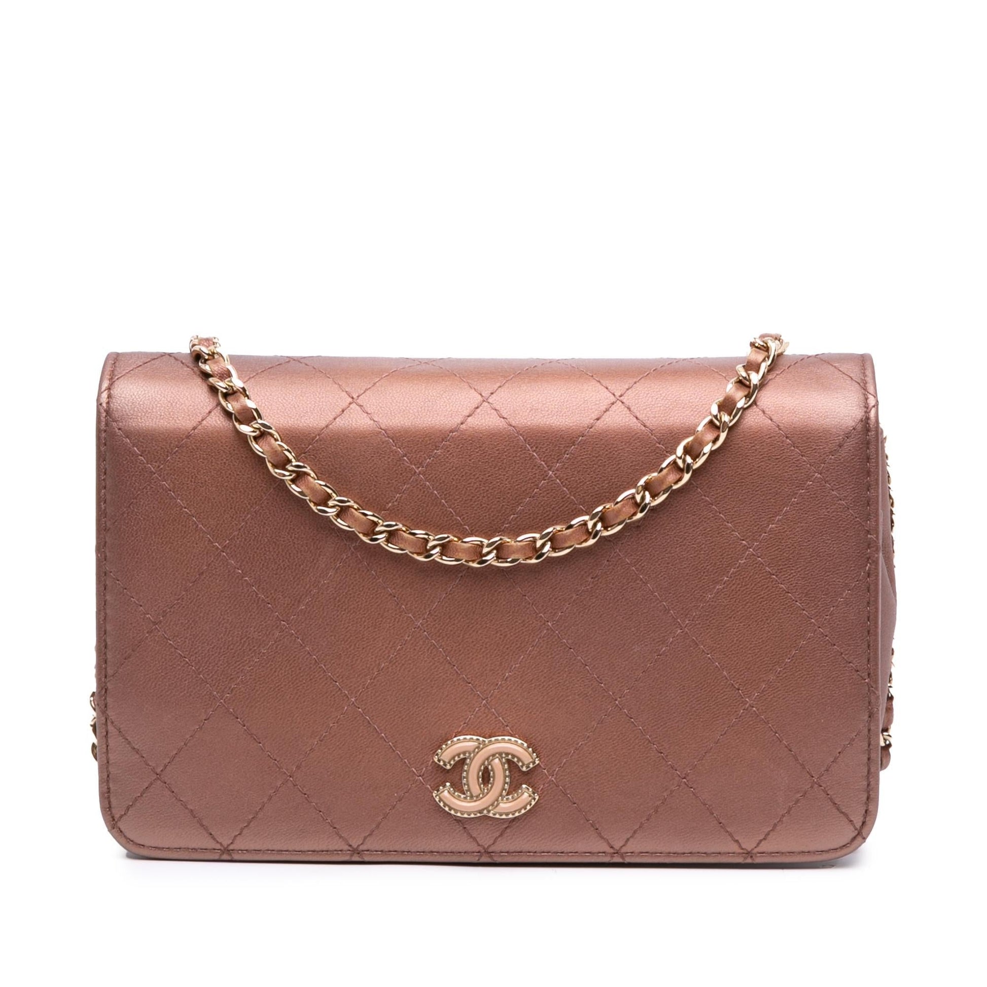 Chanel Quilted ain Wallet Case
