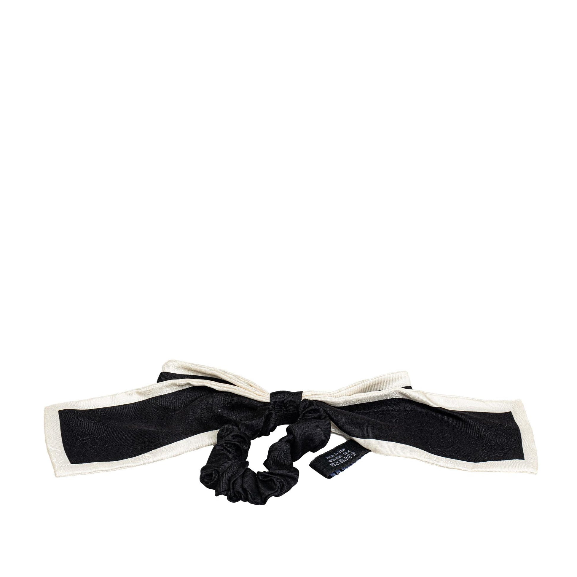 Chanel Silk Cc Bow Scrunchie (Shg-Gxtrwz) Bag