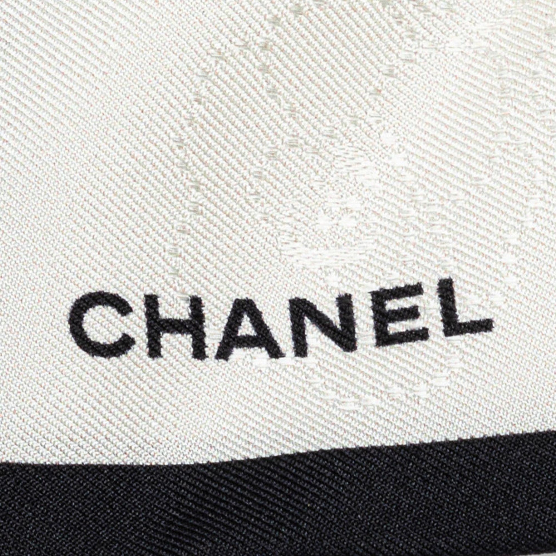 Chanel Silk CC Bow Scrunchie (SHG-AINwNO)