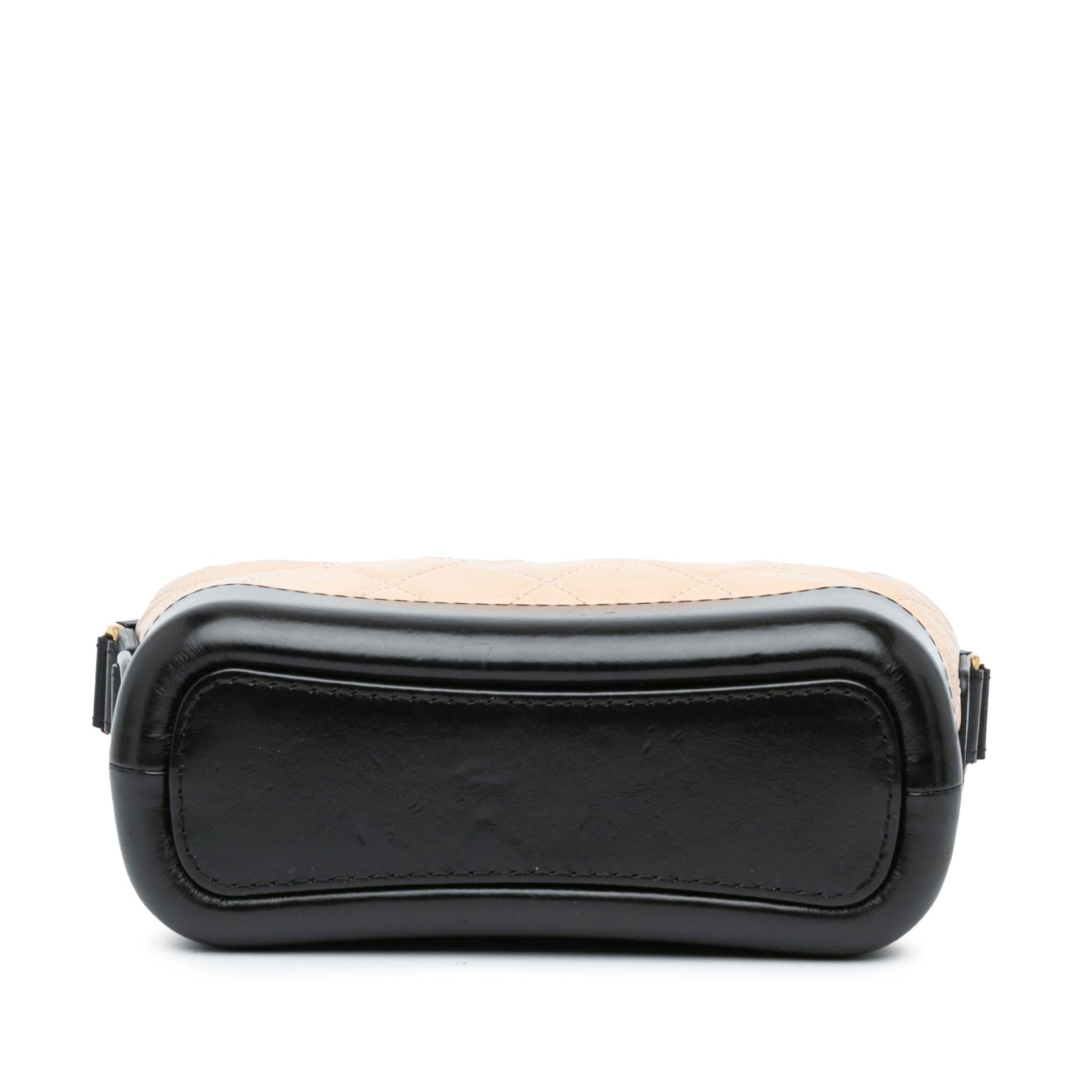 Chanel Aged Calfskin Gabrielle Hobo SHG-v4xOzc Small Shoulder Bag