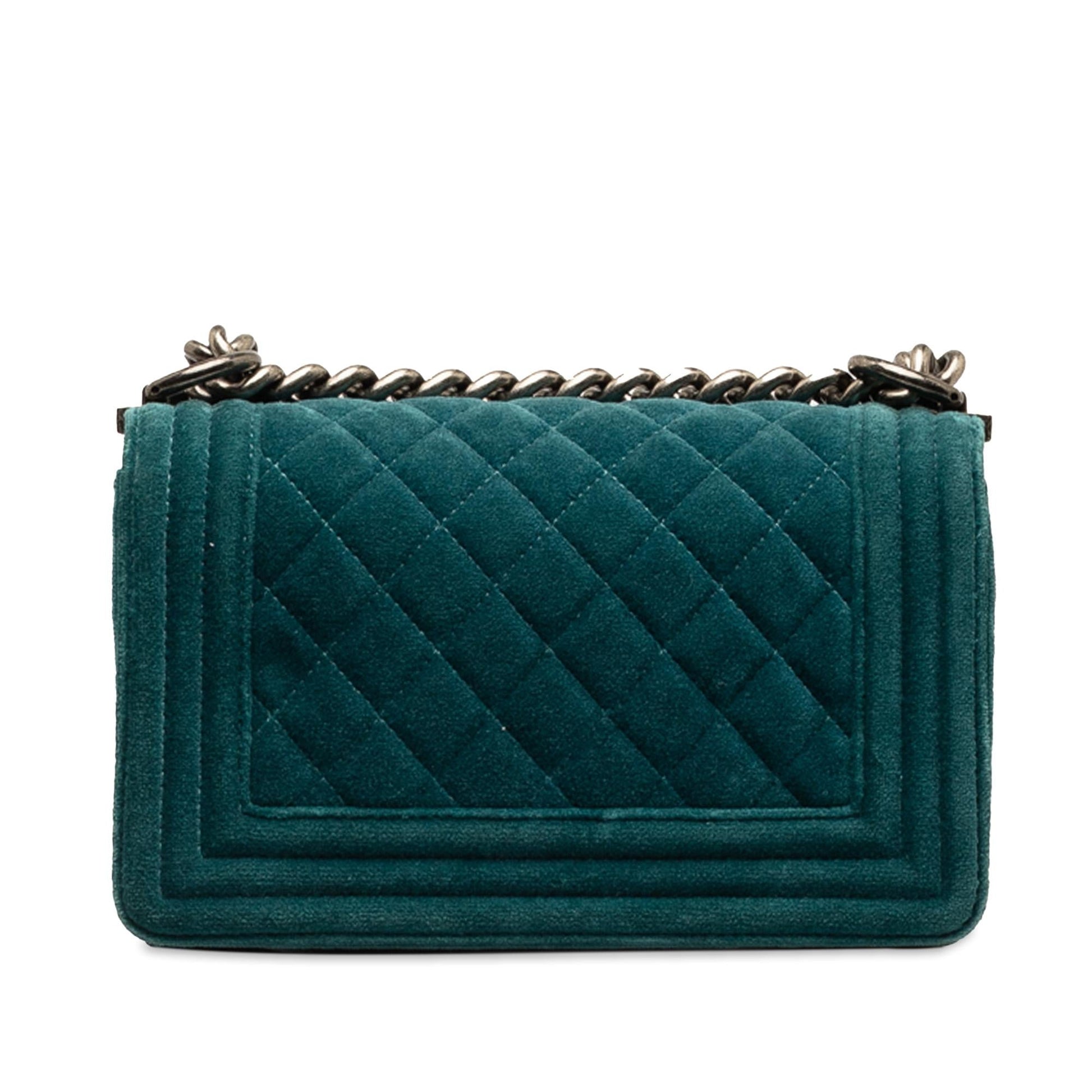 Chanel Boy Velvet Flap SHG-aOeYnm Small Shoulder Bag