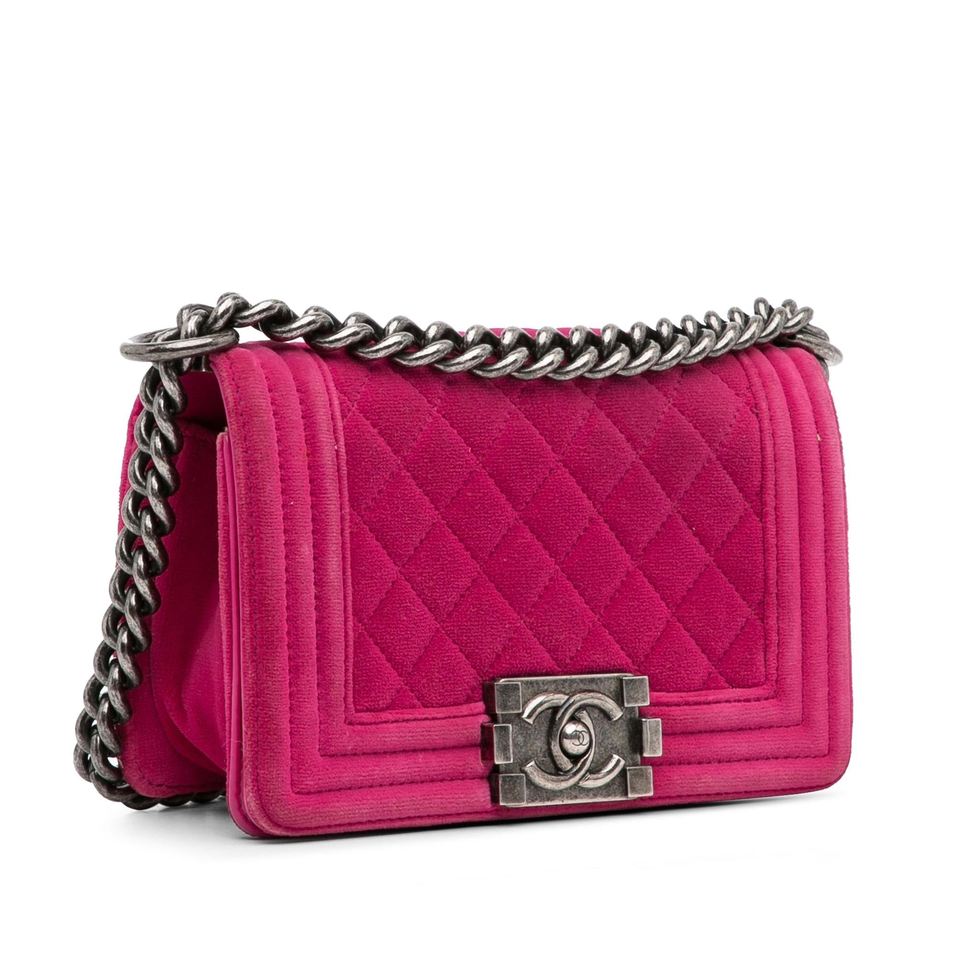 Chanel Boy Velvet Flap SHG-HrRb7c Small Shoulder Bag
