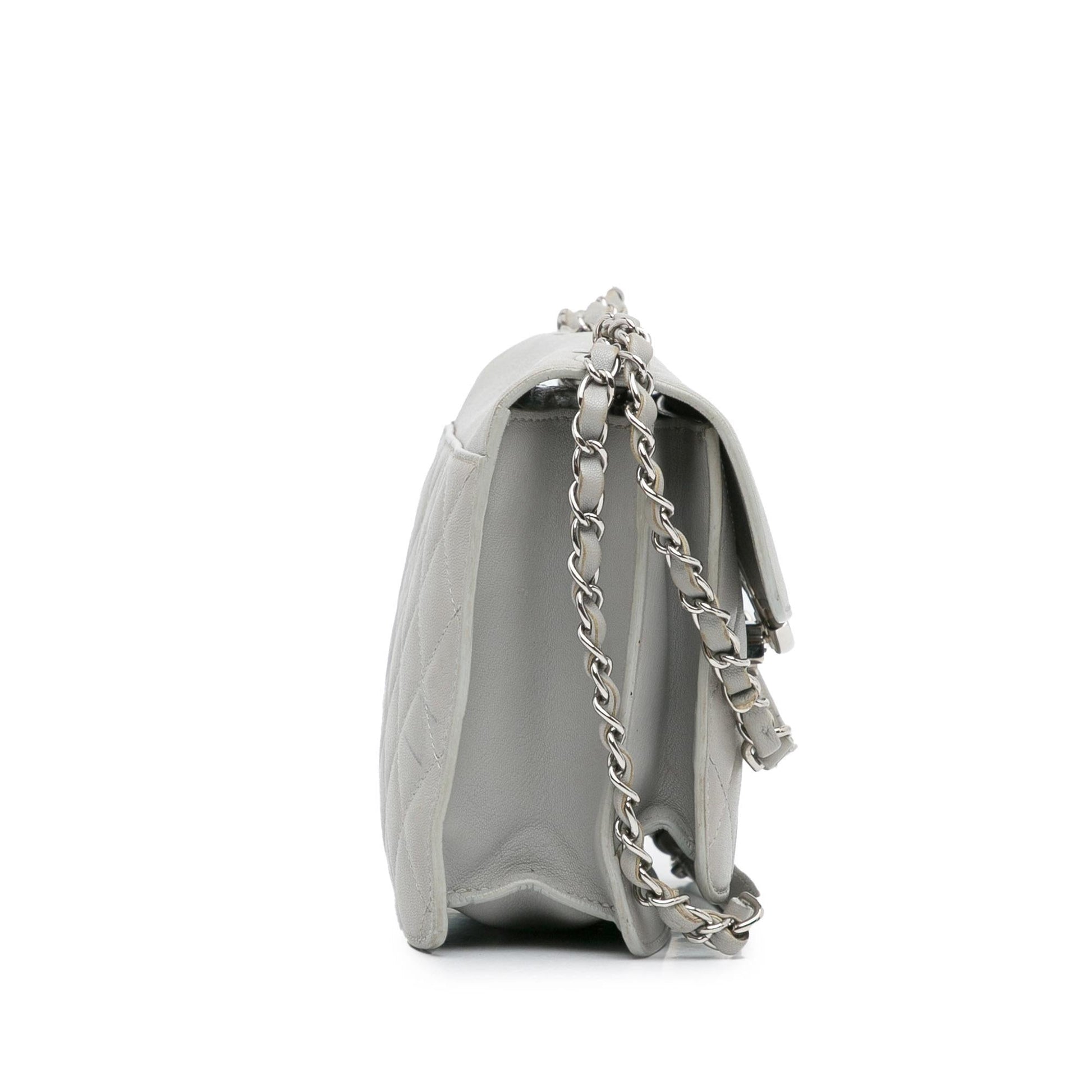 Chanel Small Cc Box Urban Companion Flap (Shg-R81Oir) Bag