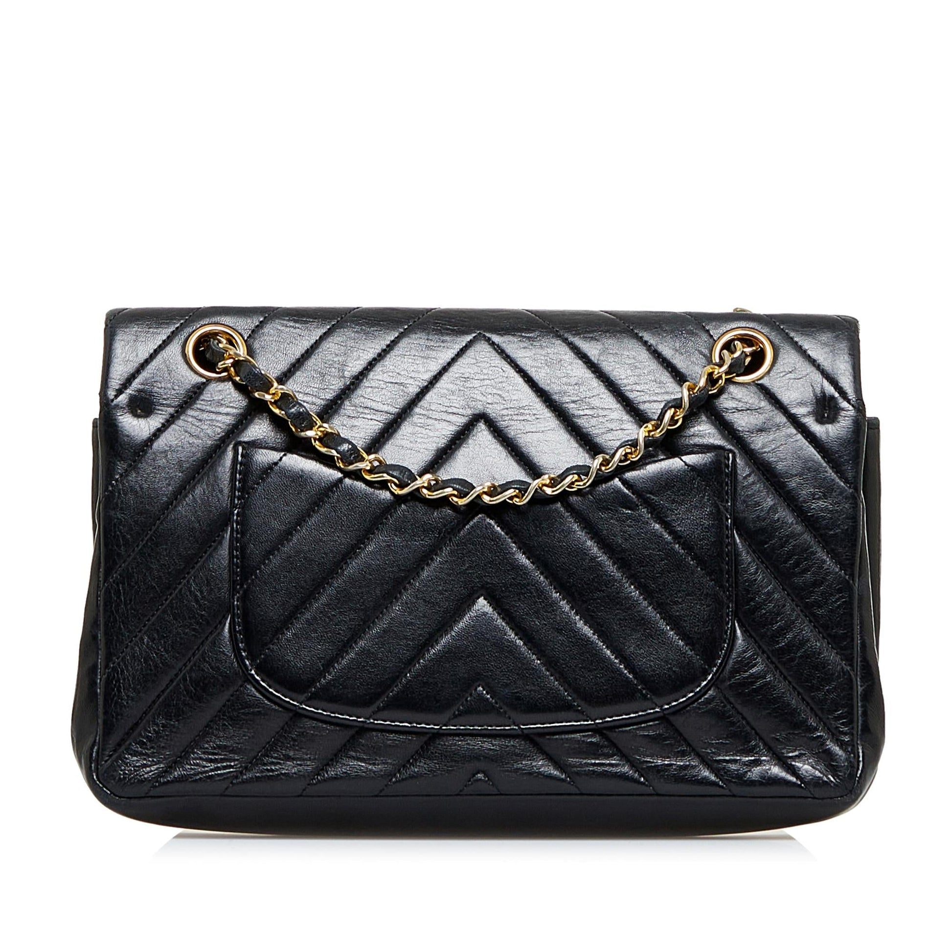 Chanel Chevron Lambskin Double Flap SHG-Te8Mdu Small Handbag