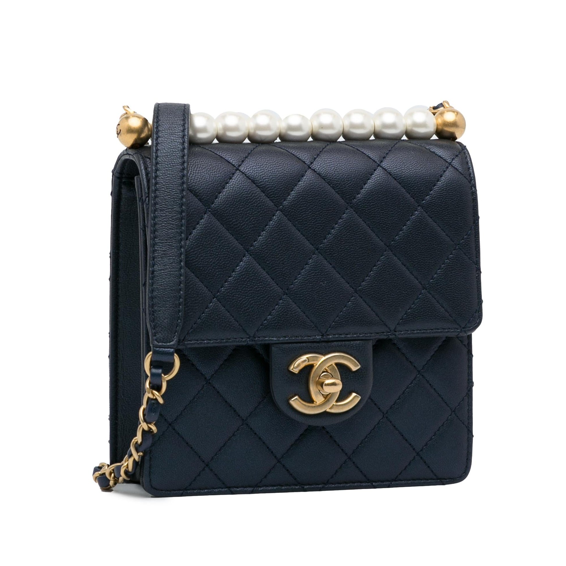 Chanel Chic Pearls Flap SHG-t5gHz6 Small Shoulder Bag