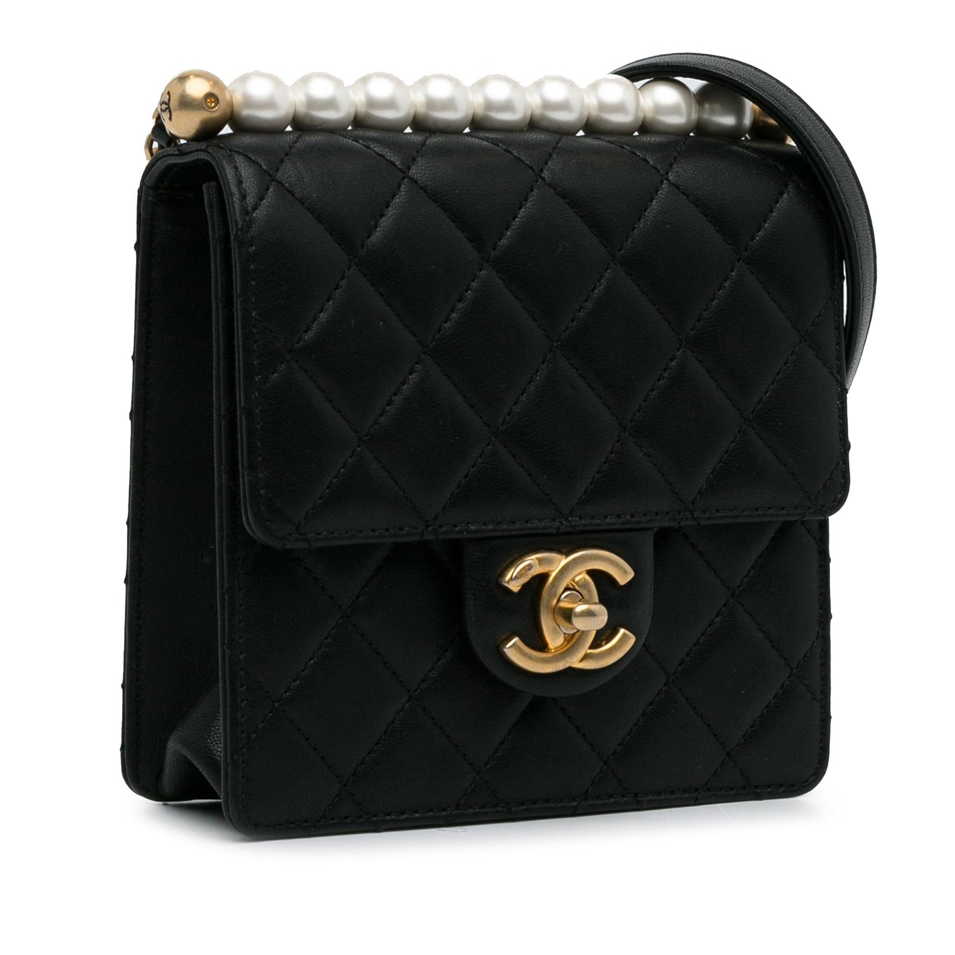 Chanel Chic Pearls Flap SHG-IWZwMr Small Handbag