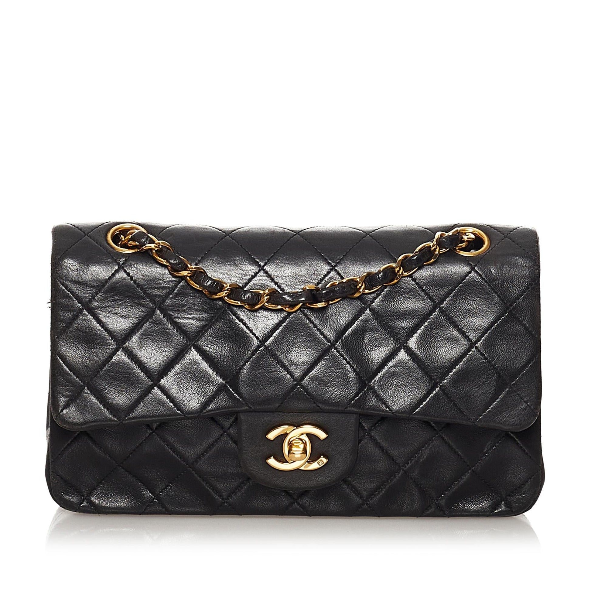 Chanel Classic Lambskin Double Flap SHG-9Z5CBP Small Handbag