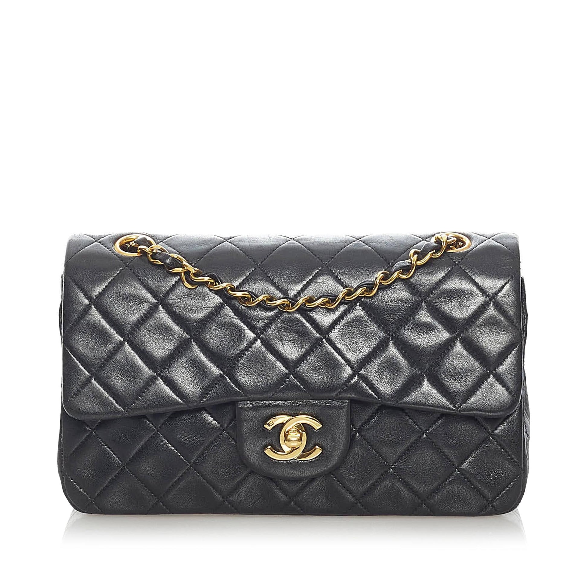 Chanel Classic Lambskin Double Flap SHG-e4HtIK Small Handbag