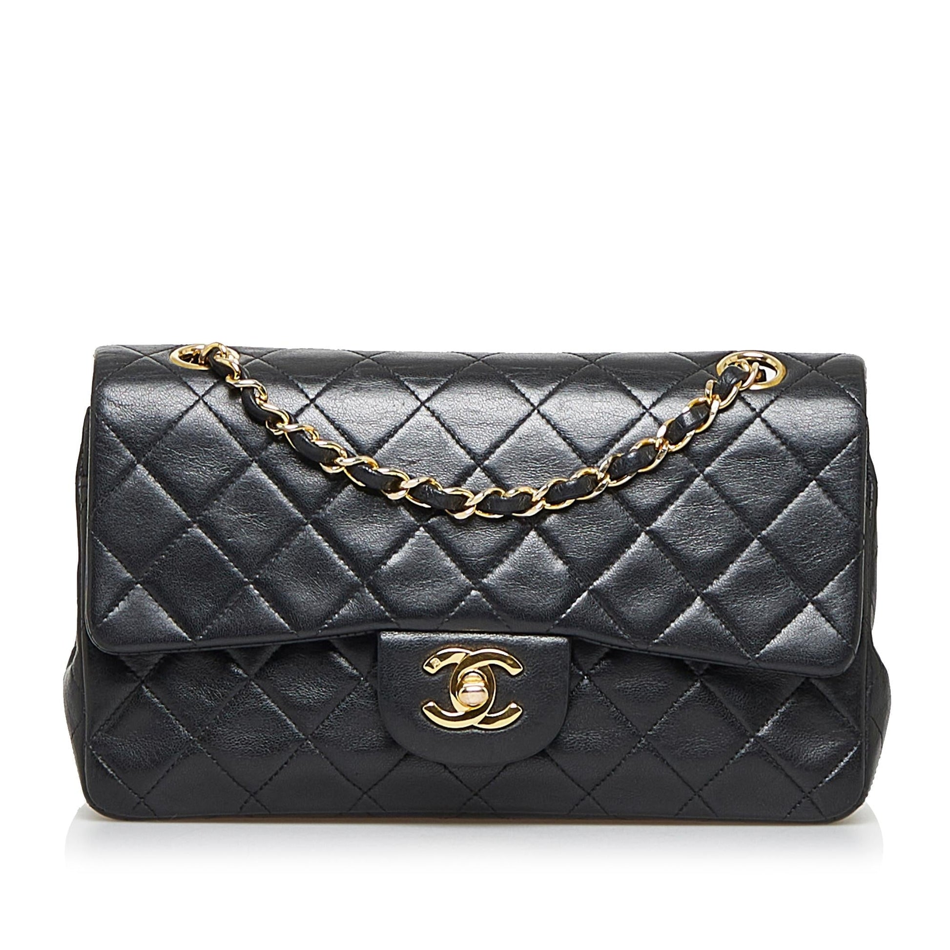 Chanel Classic Lambskin Double Flap SHG-TKATGa Small Handbag