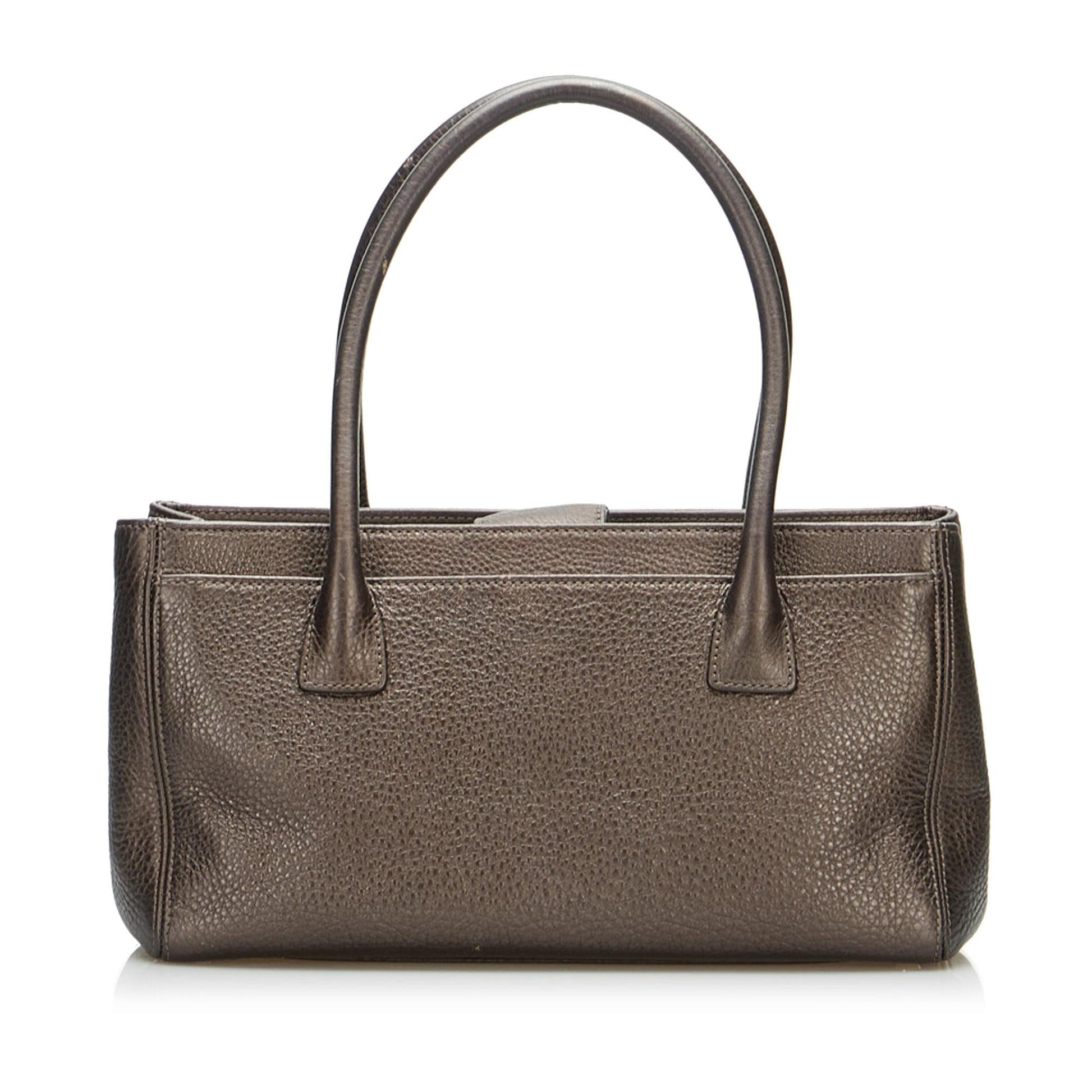 Chanel Executive Cerf SHG-fVvrBt Small Tote Bag