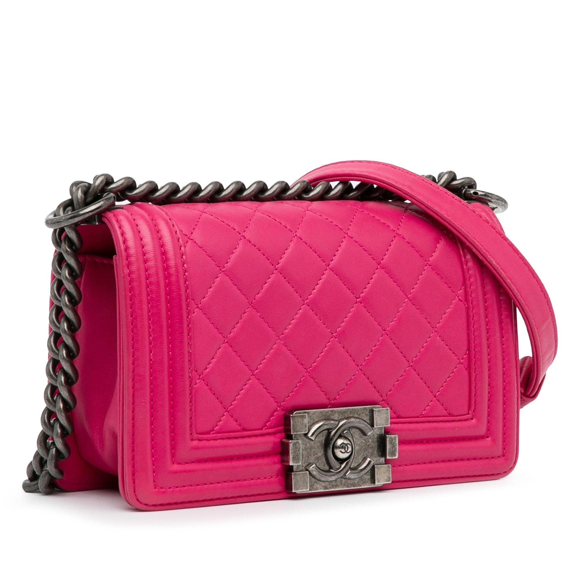 Chanel Small Lambskin Boy Flap (Shg-Q4Gnrk) Bag