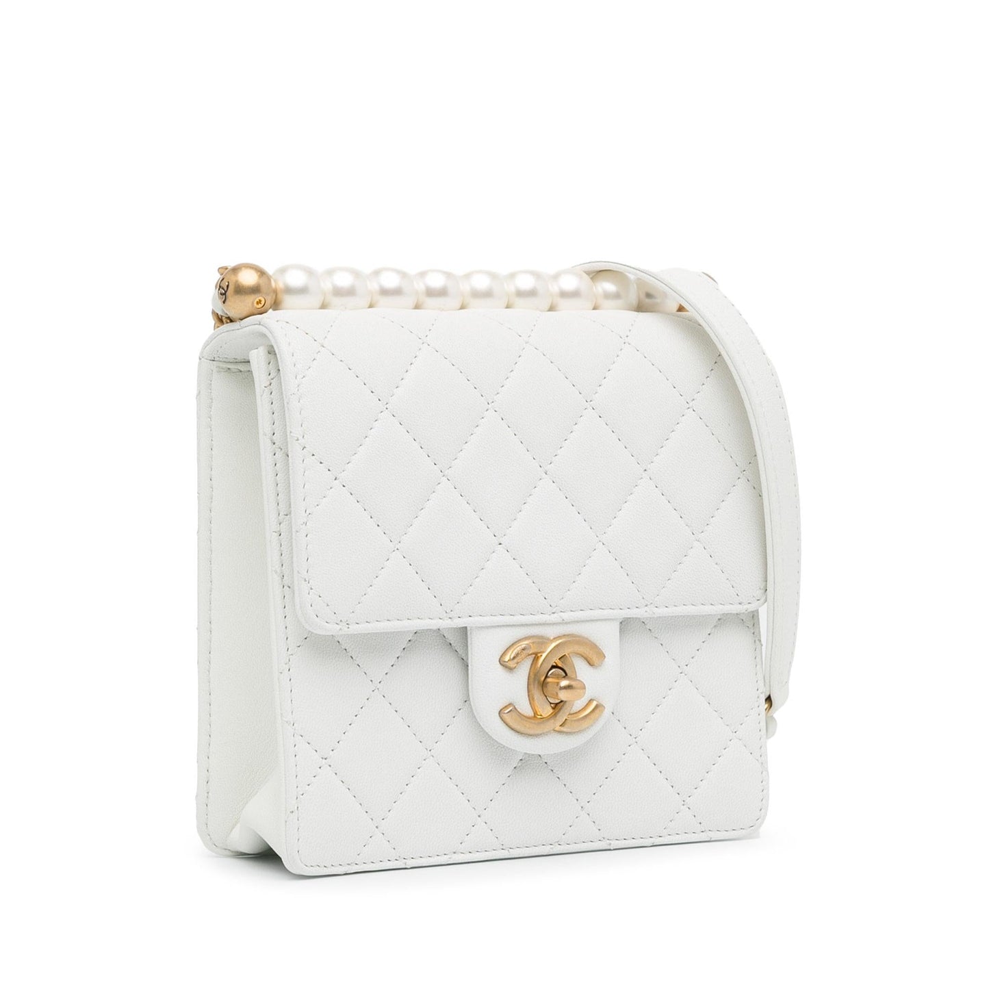 Chanel Small Lambskin Chic Pearls Flap (Shg-Ay4P5K) Bag