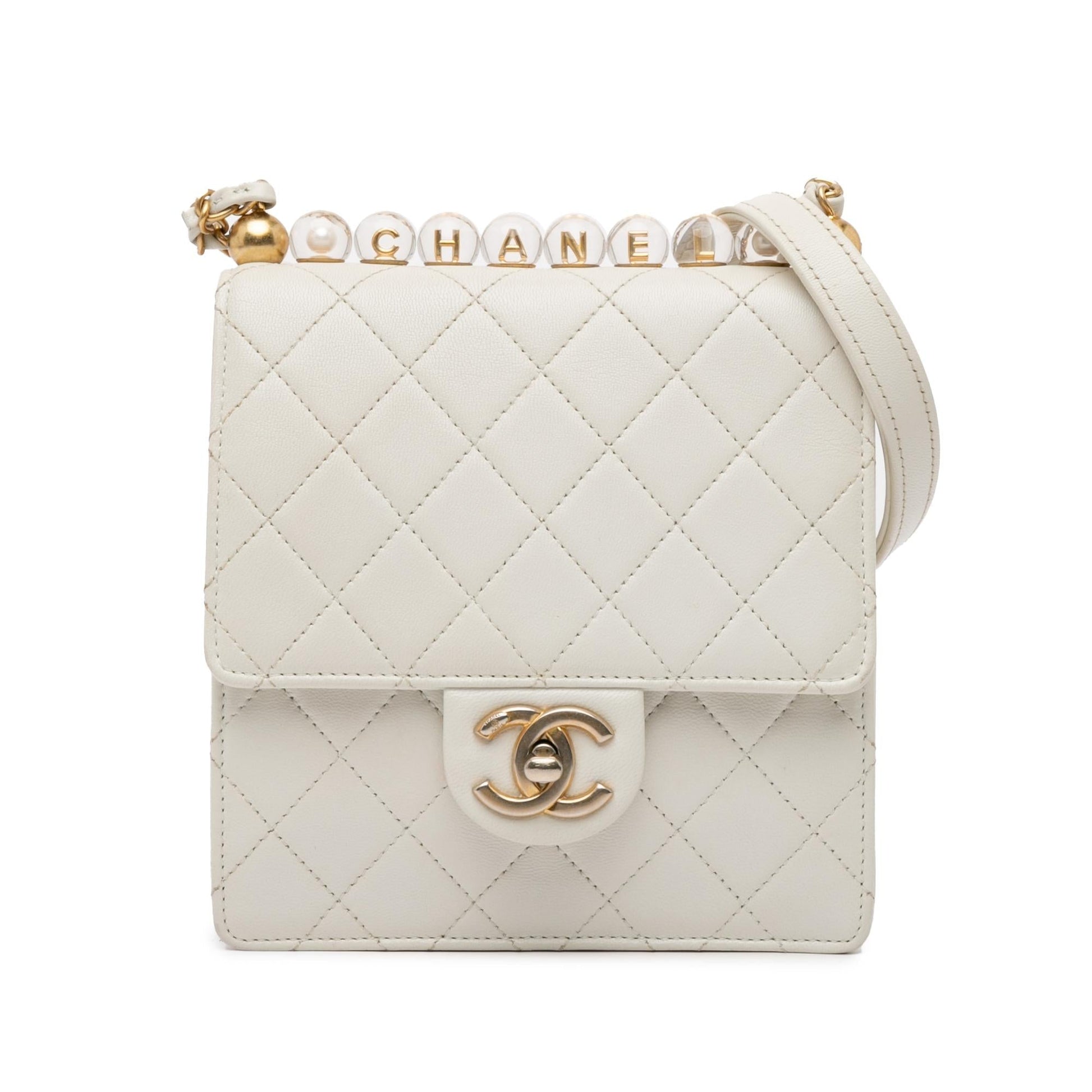 Chanel Lambskin Chic Pearls Flap SHG-dGzanu Small Handbag