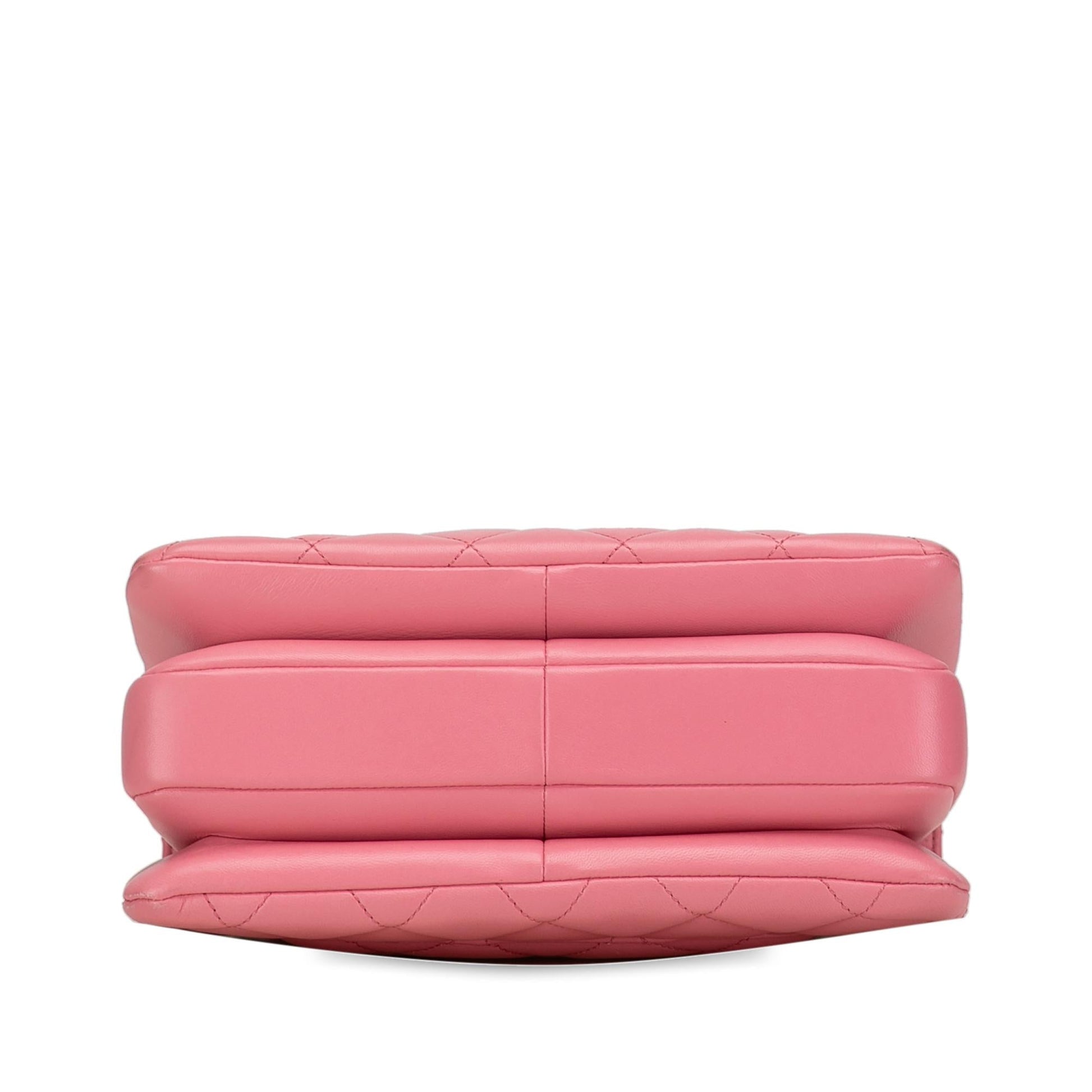 Chanel Small Lambskin Trendy CC Flap (SHG-BwbnZL)