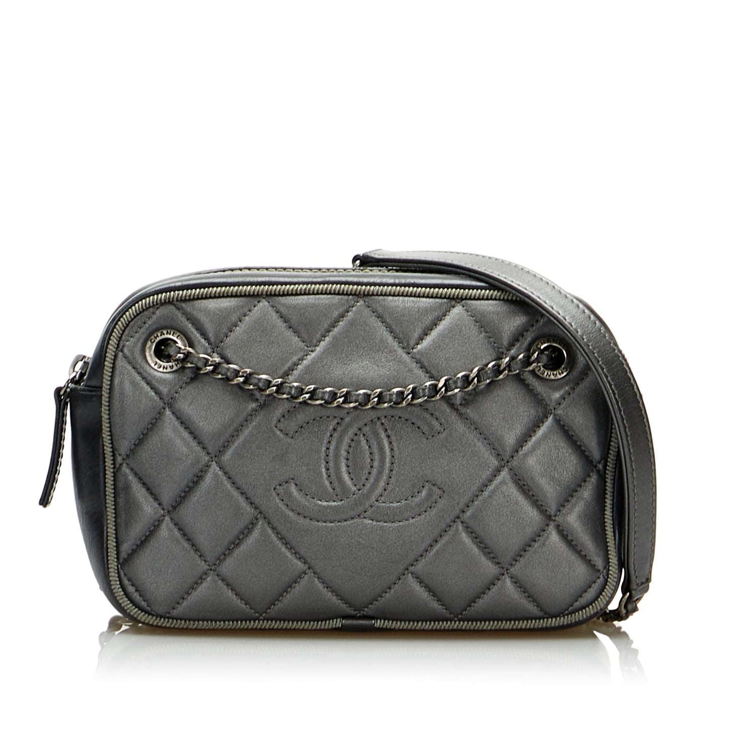 Chanel Quilted Ballerine Camera SHG-iPclaF Small Crossbody Bag
