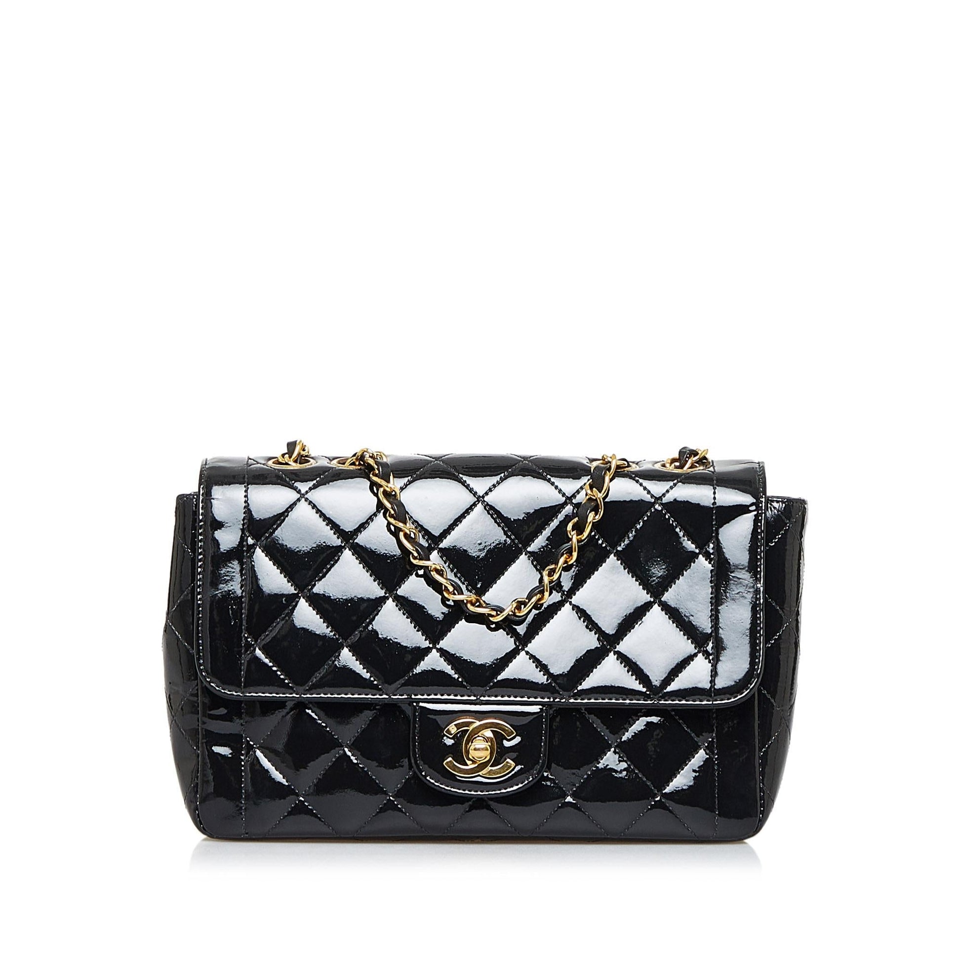 Chanel Quilted Patent Border Flap SHG-aW2dYK Small Shoulder Bag