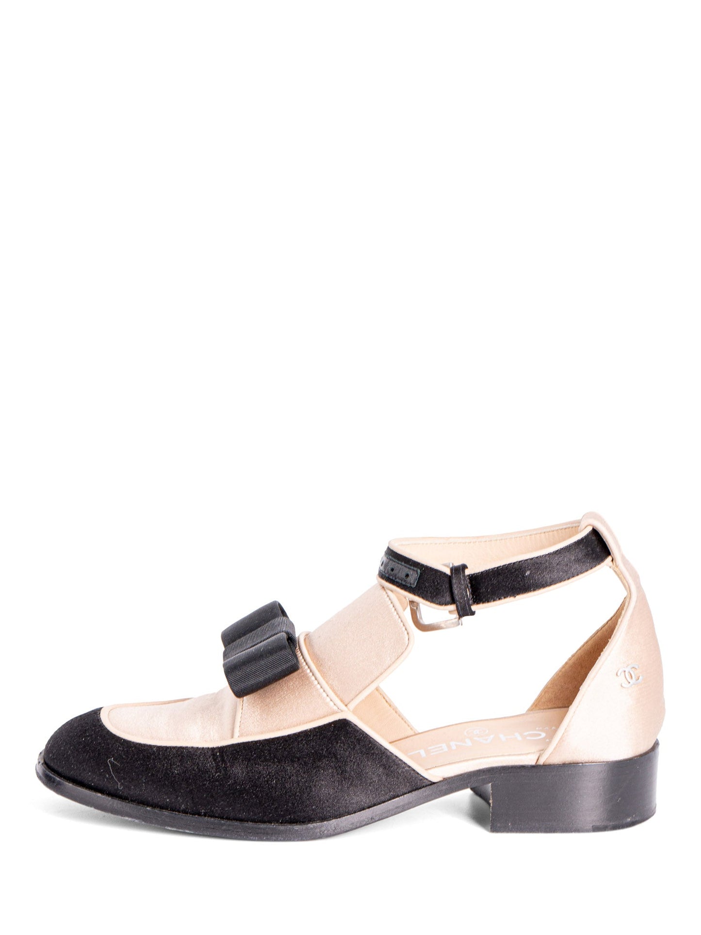 Chanel Spring Runway  Cut-Out Bow Oxfords Shoes Black Beige