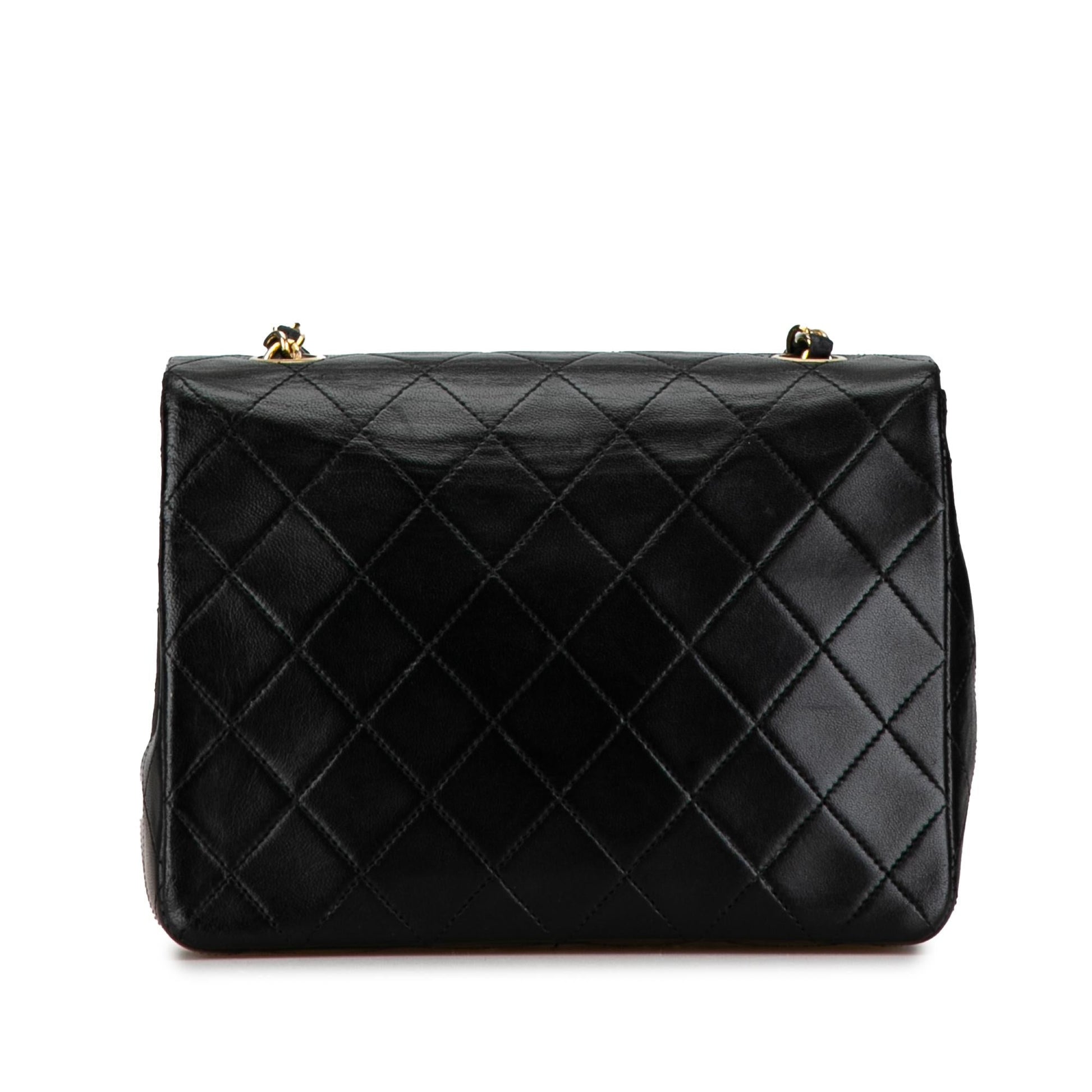 Chanel Square Classic Quilted Lambskin Flap SHG-NCKAmV Handbag