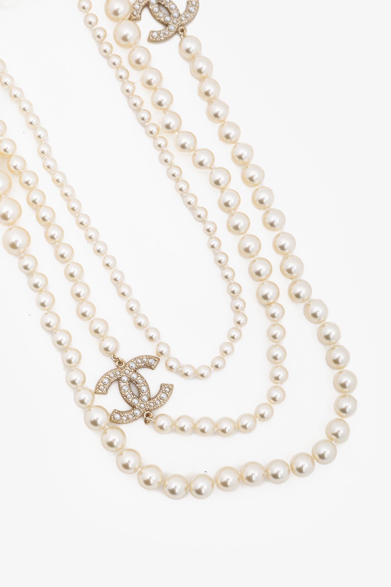 Chanel 100 Anniversary P25 Ivory Pearl & Gold-Tone Cc-Logo Long Station Necklace
