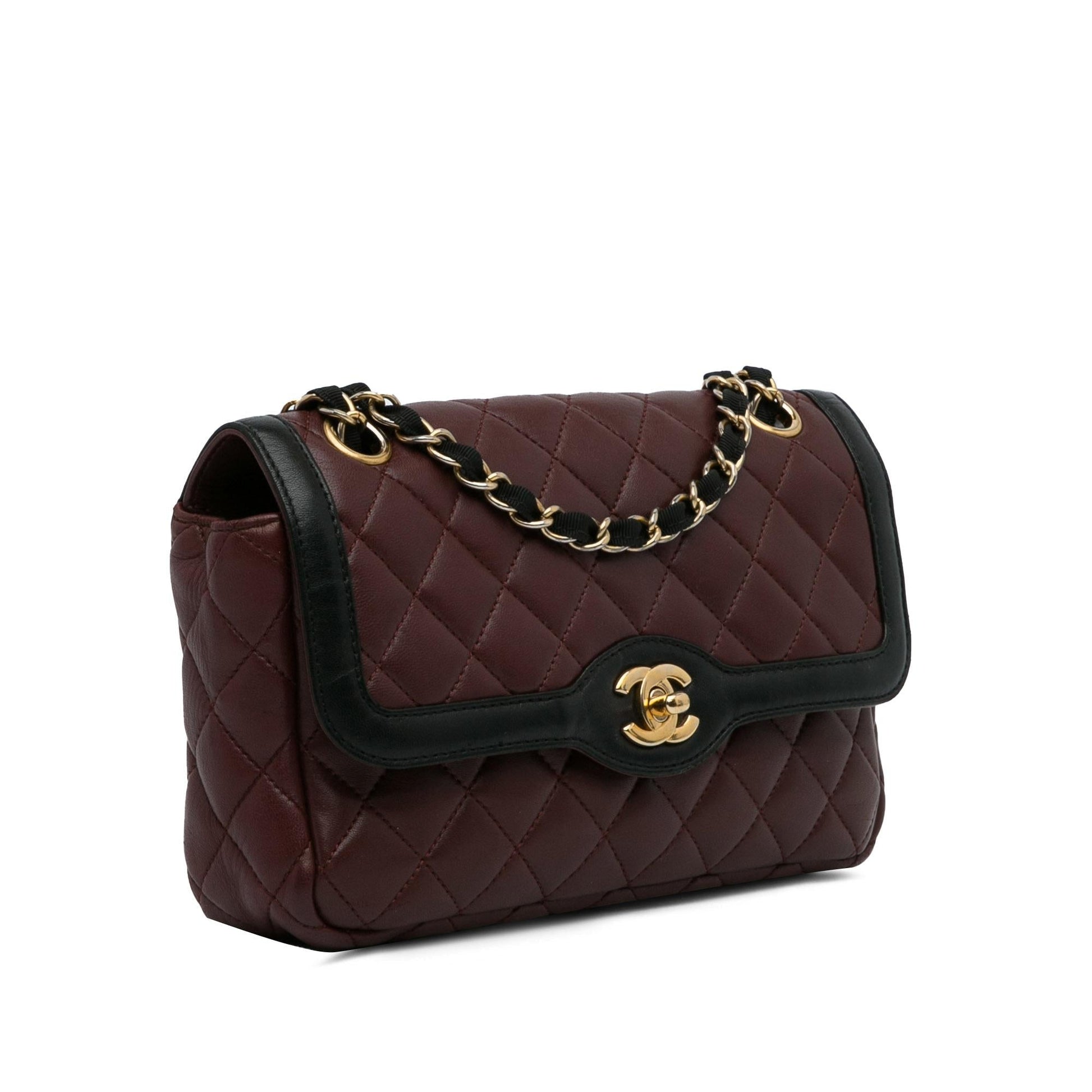 Chanel Two-Tone Day Flap SHG-ot7tWD Shoulder Bag