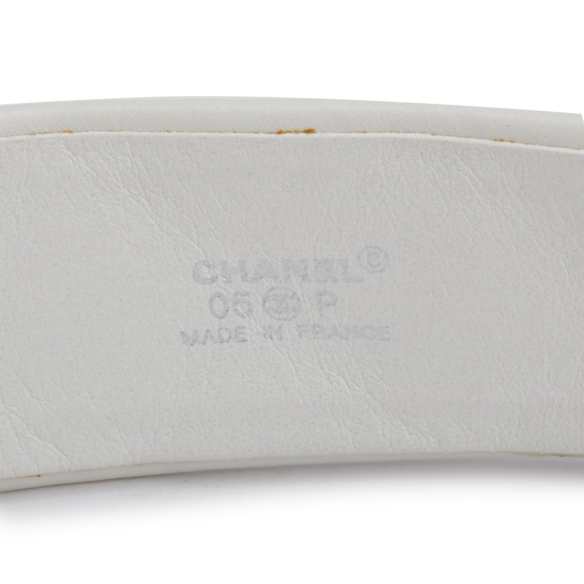 Chanel Quilted Interlocking CC Logo Oval Leather Lambskin White Belt