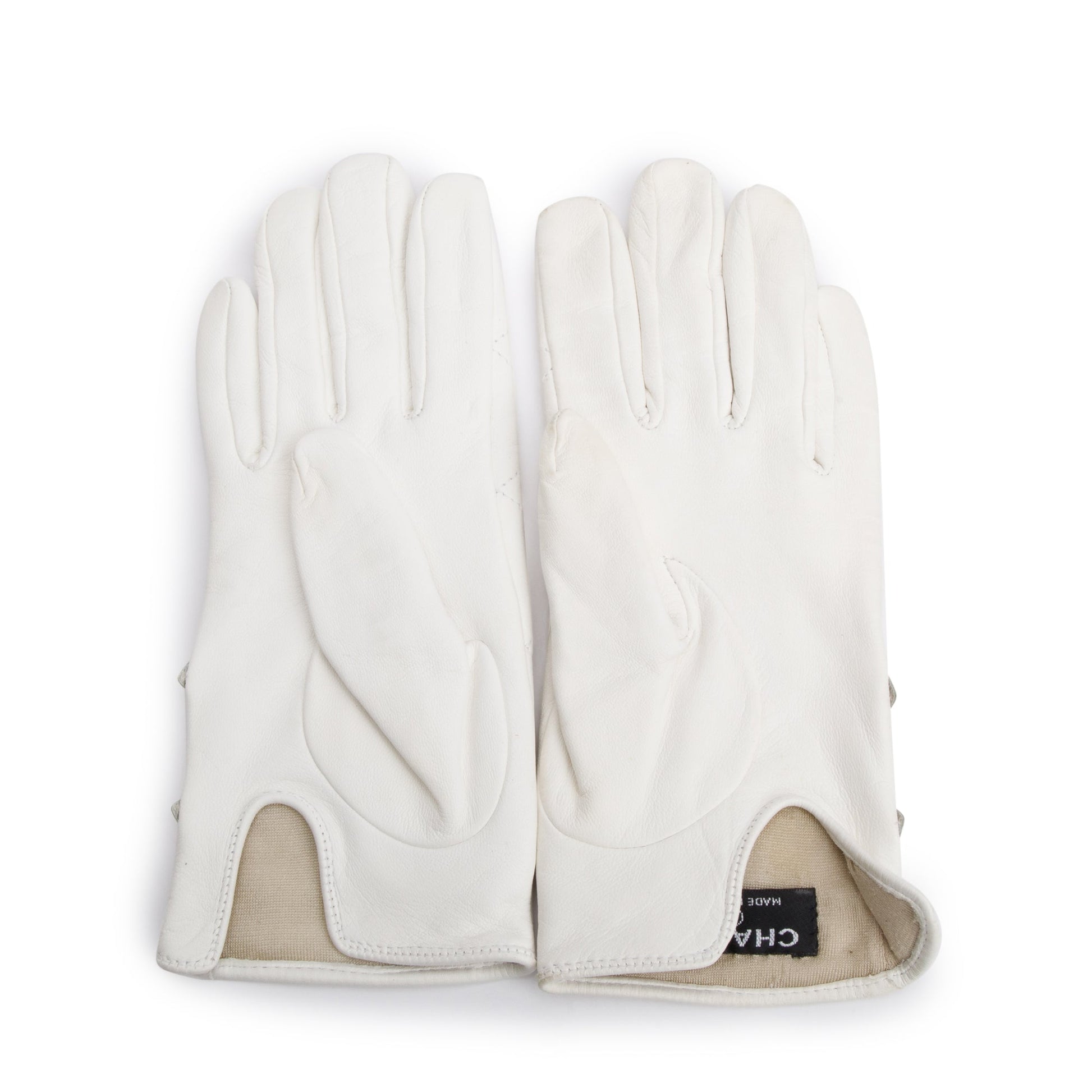 Chanel Quilted Interlocking CC Gloves Leather White Travel Bag
