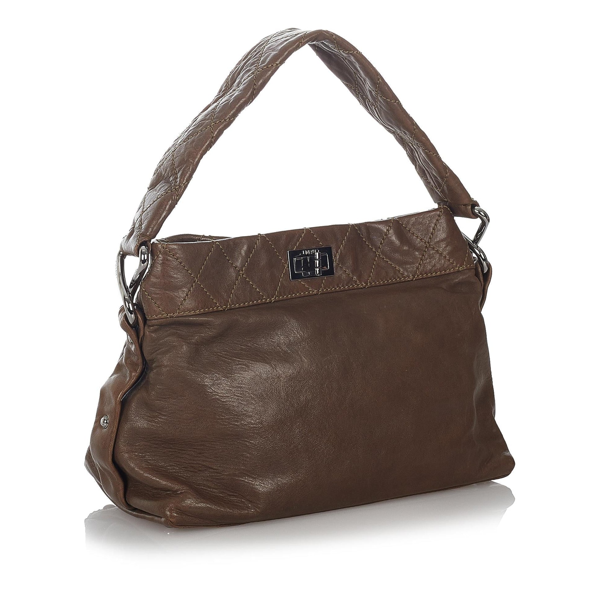 Chanel Wild Stitch Lambskin SHG-a7mS1k Leather Shoulder Bag