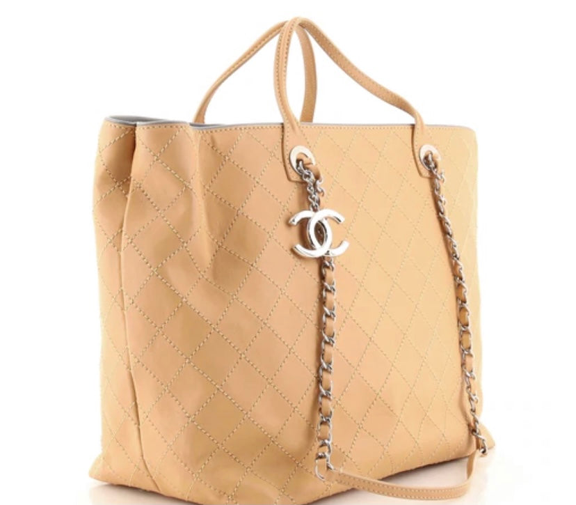 Chanel CC CHARM SHOPPING Key Chain