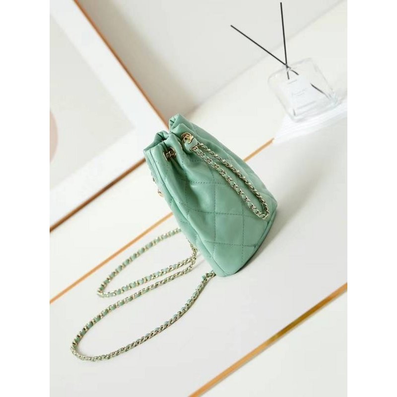 Chanel Chanel Bucket Bag Bg02760