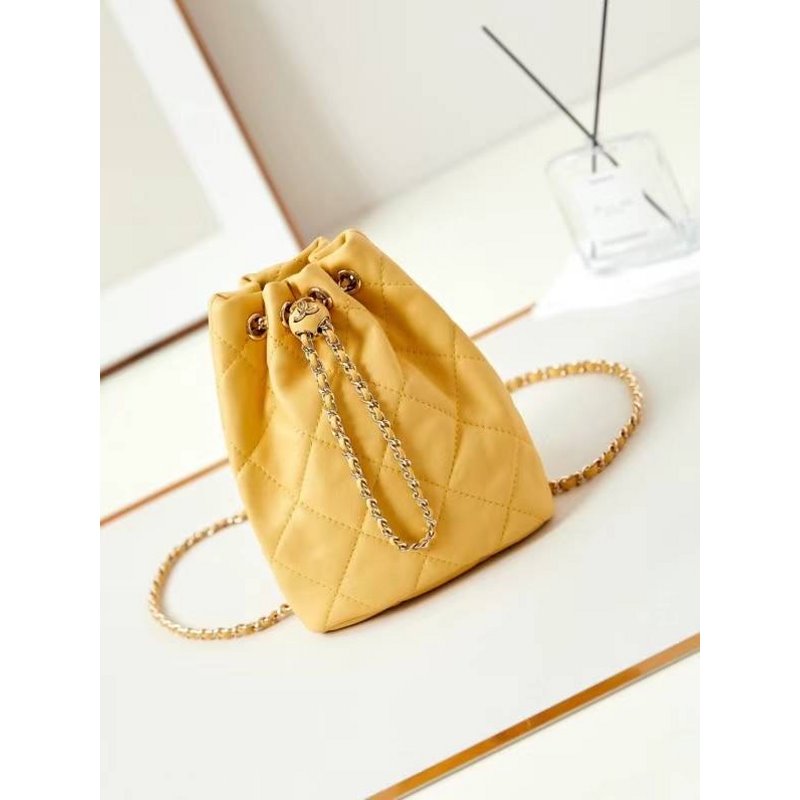 Chanel Chanel Bucket Bag Bg02761