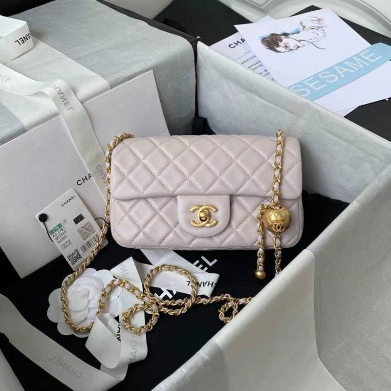 Chanel Chanel Flap Bag Bg02805 Handbag