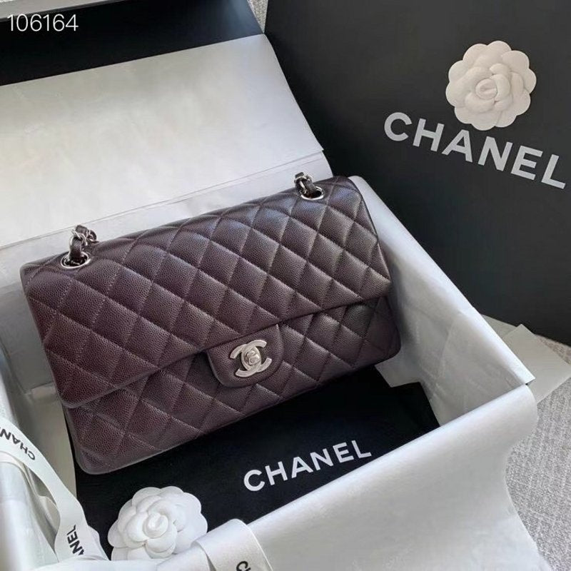 Chanel Chanel Flap Bag Bg0525027 Handbag
