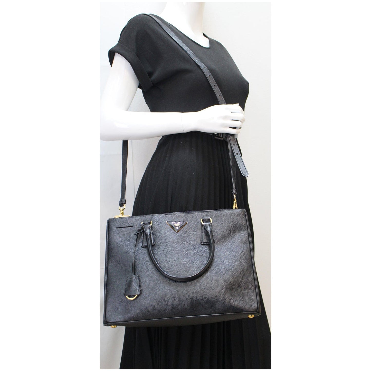 Prada Saffiano Lux Double Zip Tote Shoulder Bag Leather Black