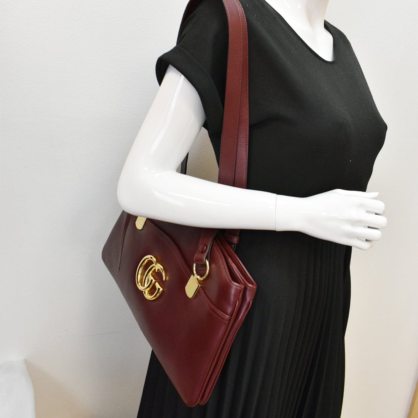 Gucci Arli Top Handle Shoulder Bag Burgundy Leather Large