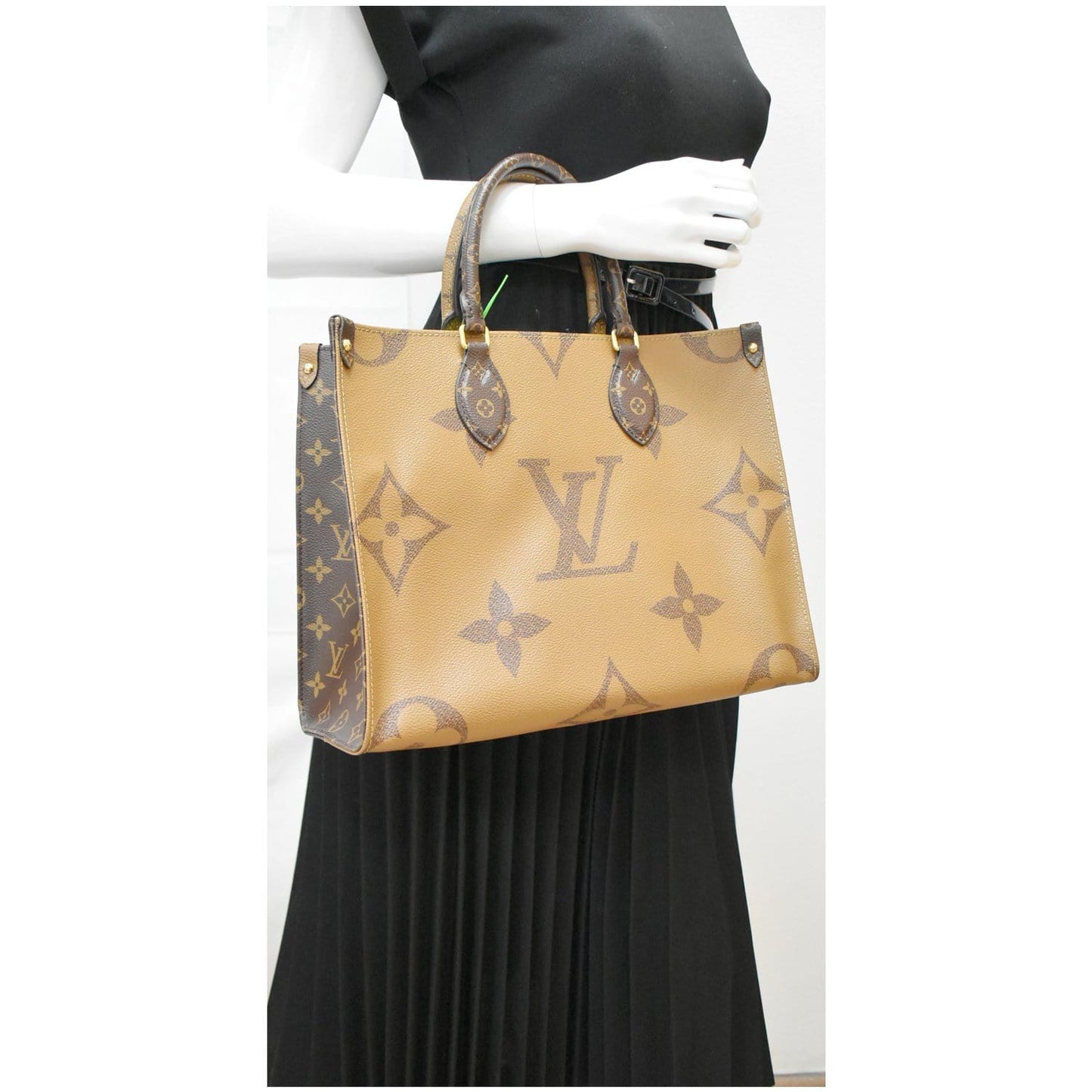 Louis Onthego Gm Giant Tote Shoulder Bag Canvas Monogram Bag Brown