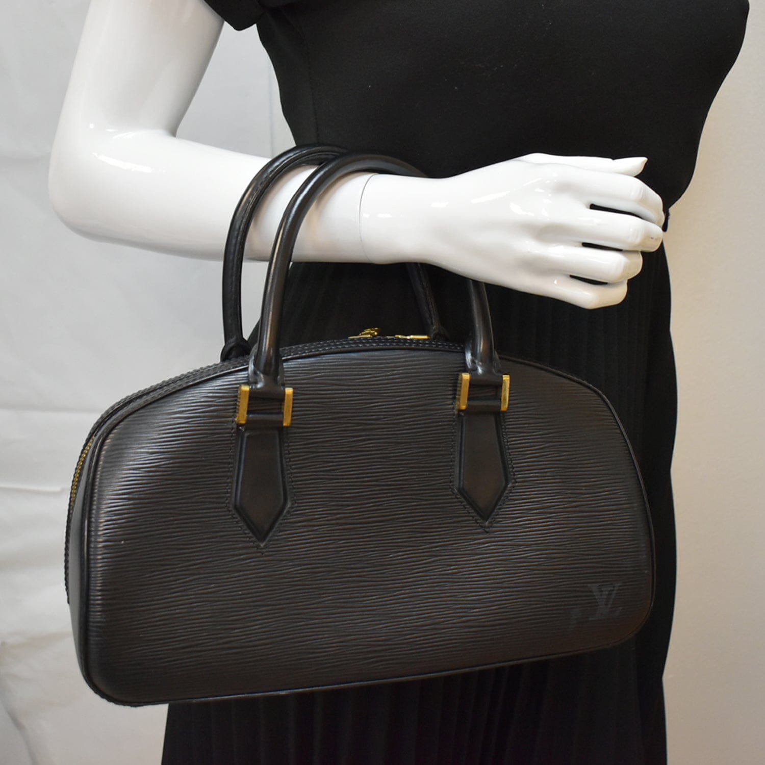 Louis Jasmine Epi Satchel Bag Leather Black Travel Bag