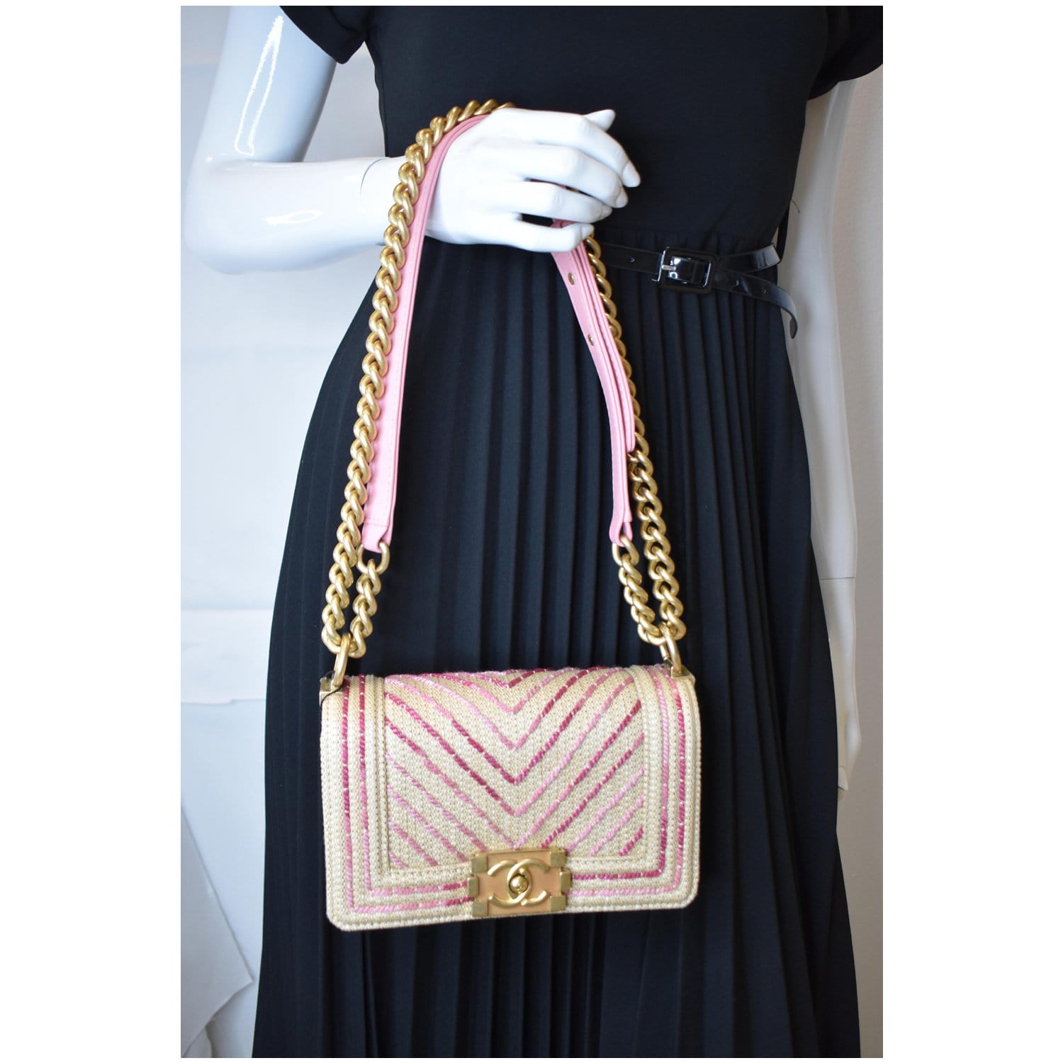 Chanel Boy Chevron Cotton Mixed Fibers Shoulder Bag Pink Small