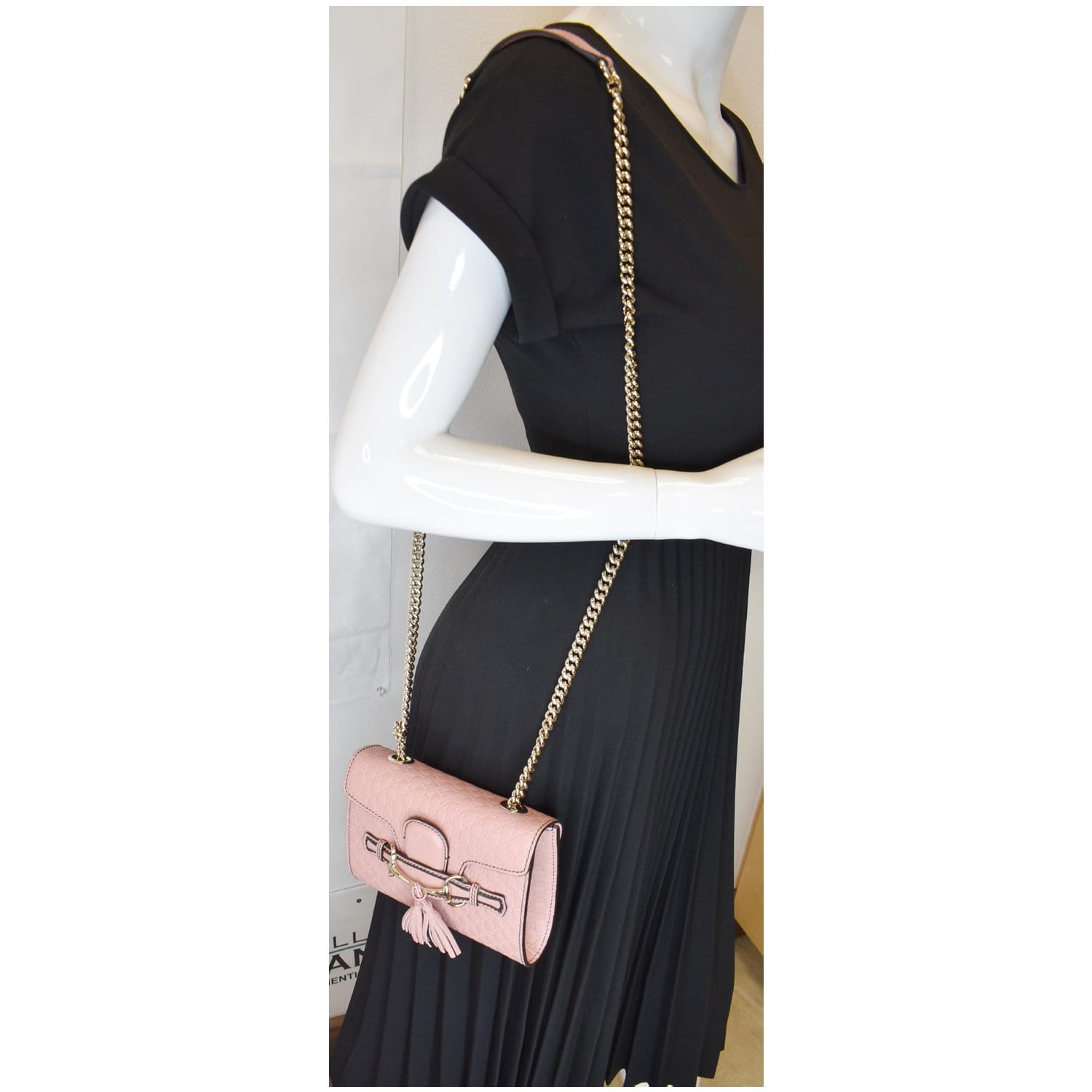 Gucci Emily Micro ssima Shoulder Bag Leather Pink