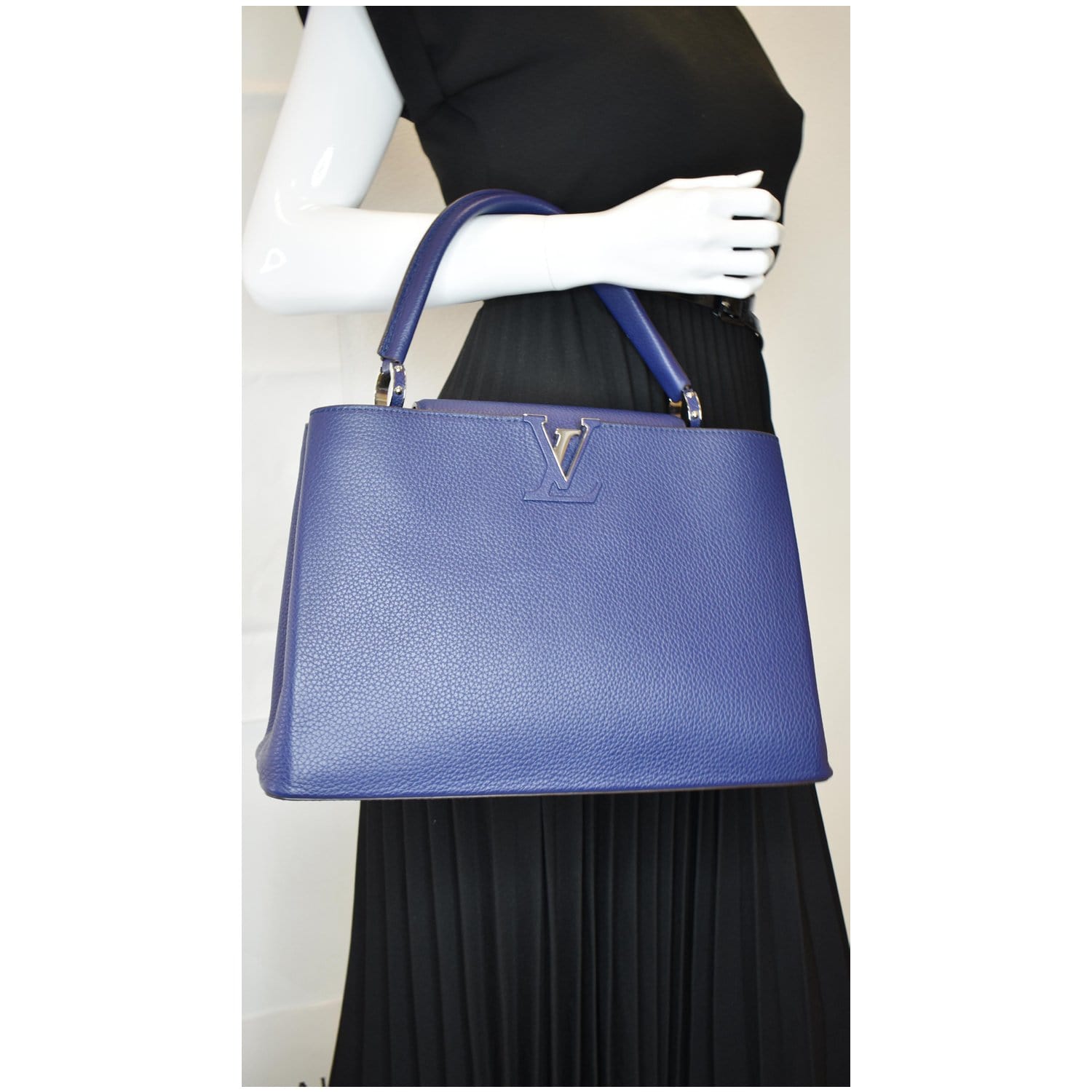 Louis Capucines Mm Taurillon Satchel Bag Leather Blue Travel Bag