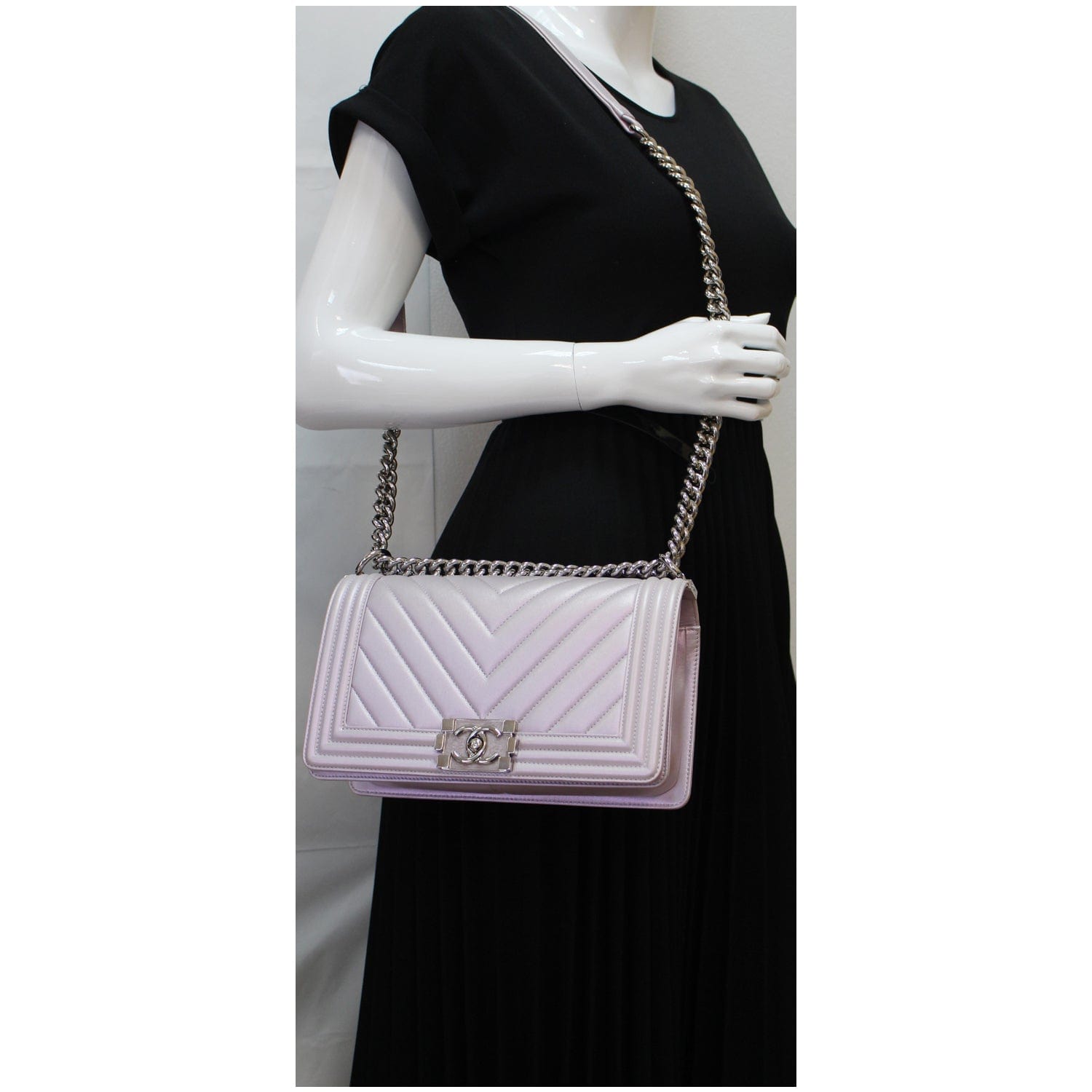 Chanel Boy Chevron Shoulder Bag Iridescent Lilac Leather Medium
