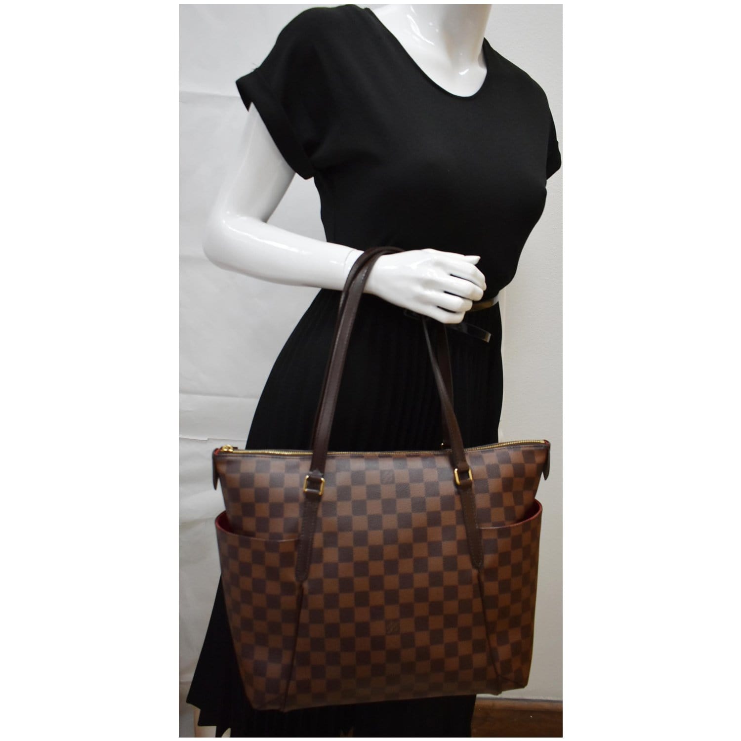 Louis Totally Mm Damier Ebene Shoulder Bag Brown