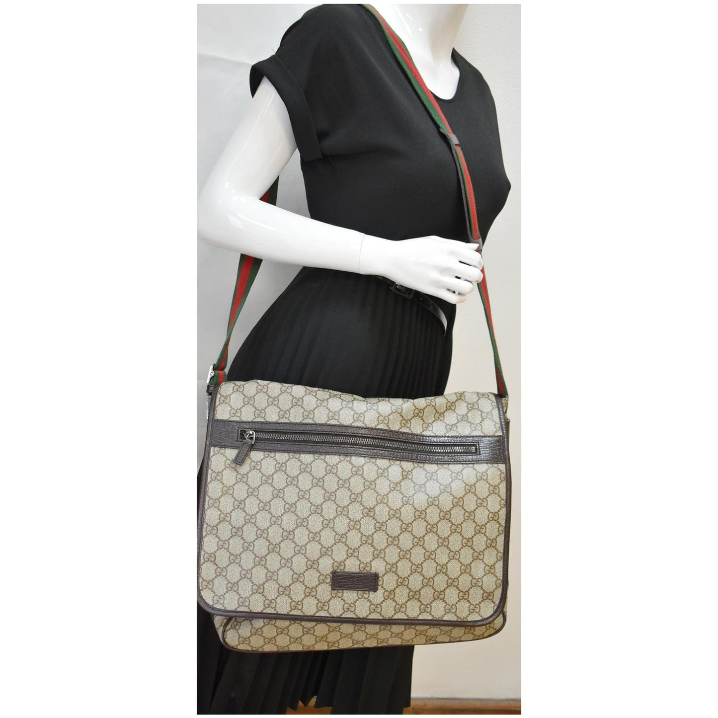 Gucci Web Messenger Bag Ebony Canvas Beige Crossbody Bag