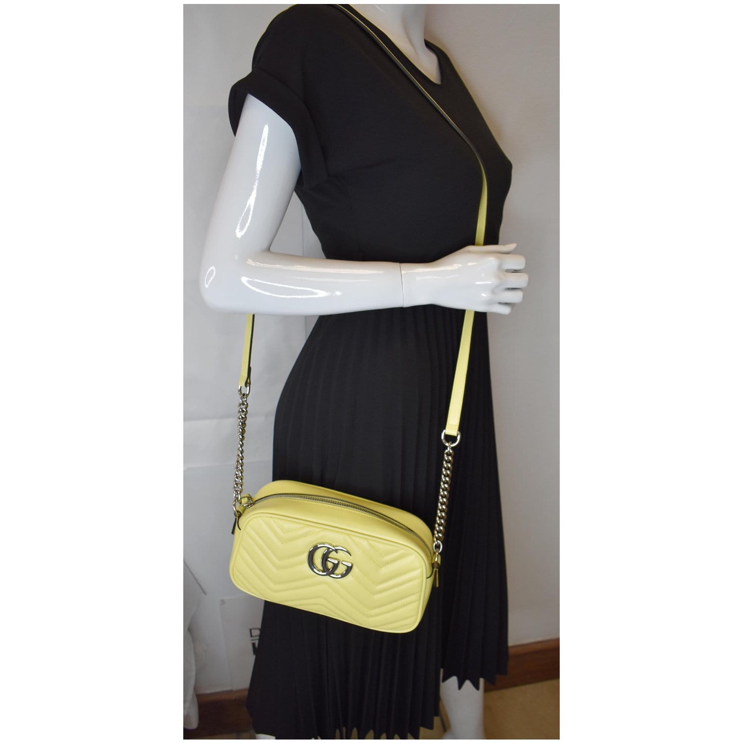 Gucci Marmont Crossbody Bag Pastel Yellow Leather Matelasse
