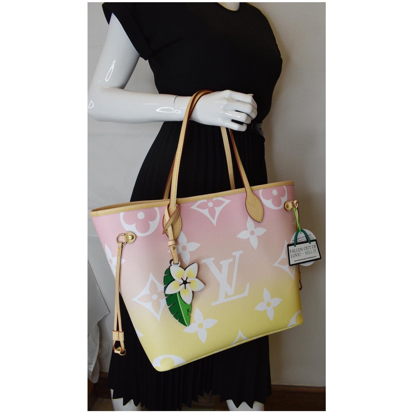 Louis Neverfull Mm Pool Giant Tote Shoulder Monogram Pink Shoulder Bag