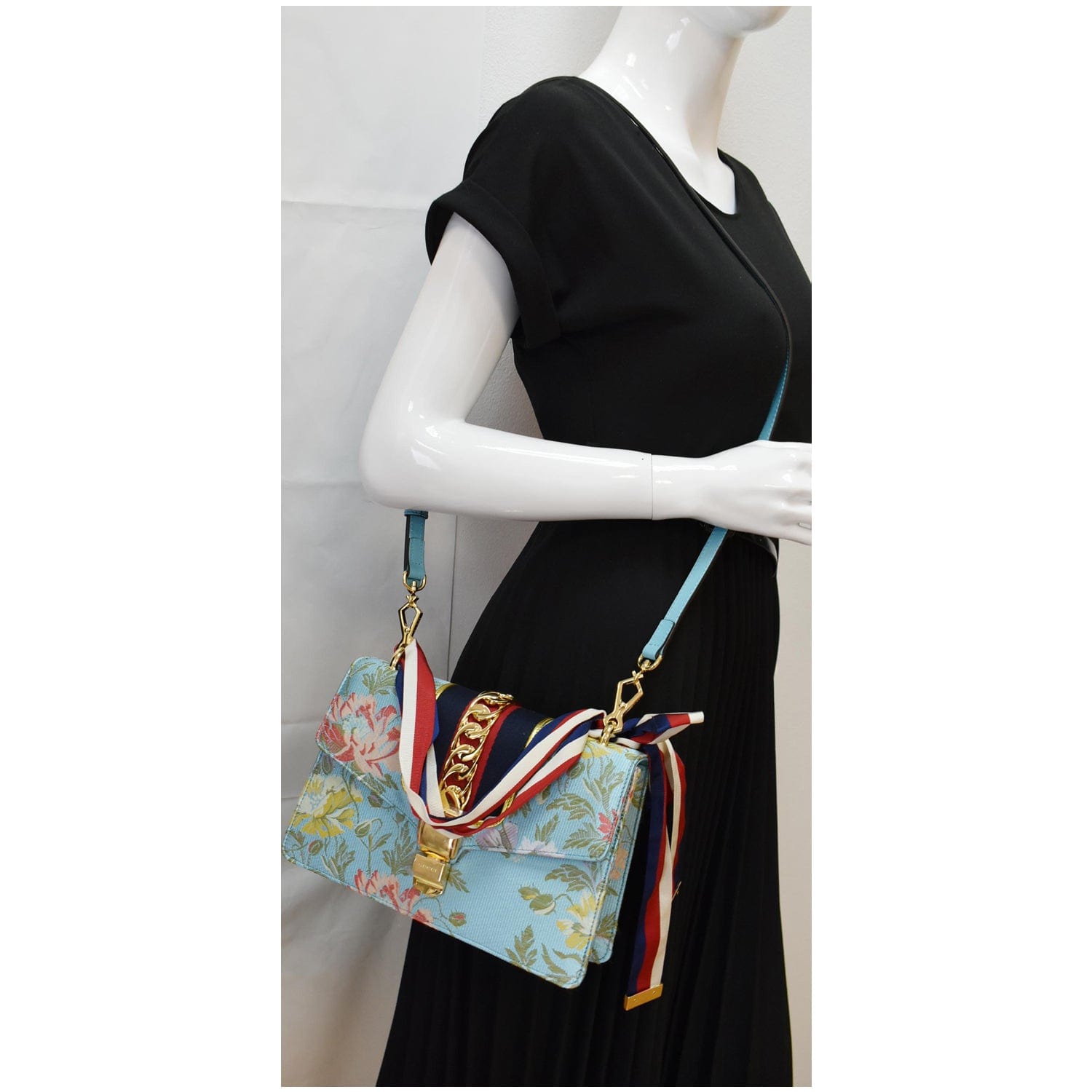 Gucci Sylvie Flora Fabric Top Handle Bag Light Canvas Blue Travel Bag